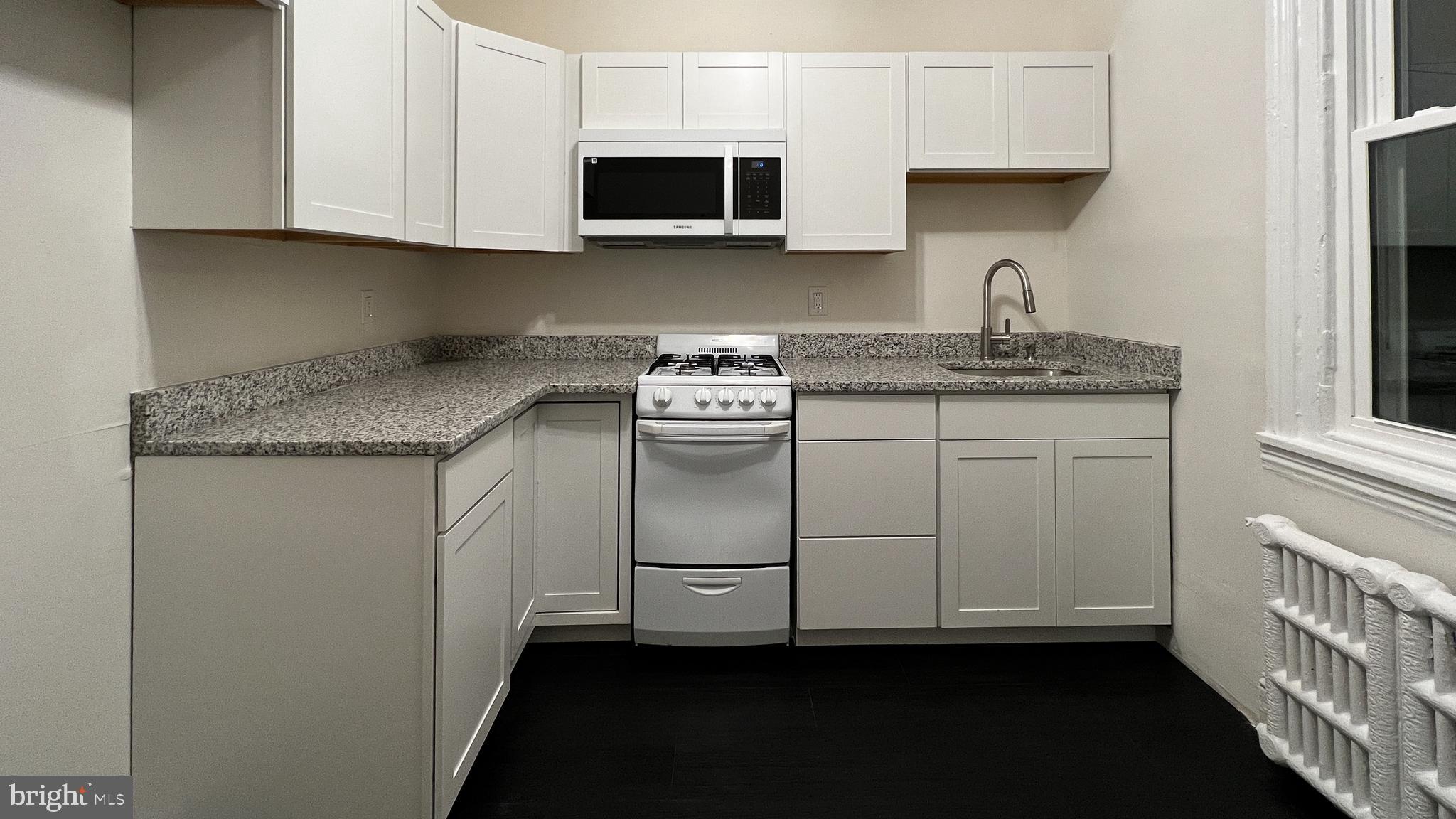 ELKINS PARK - Residential Lease