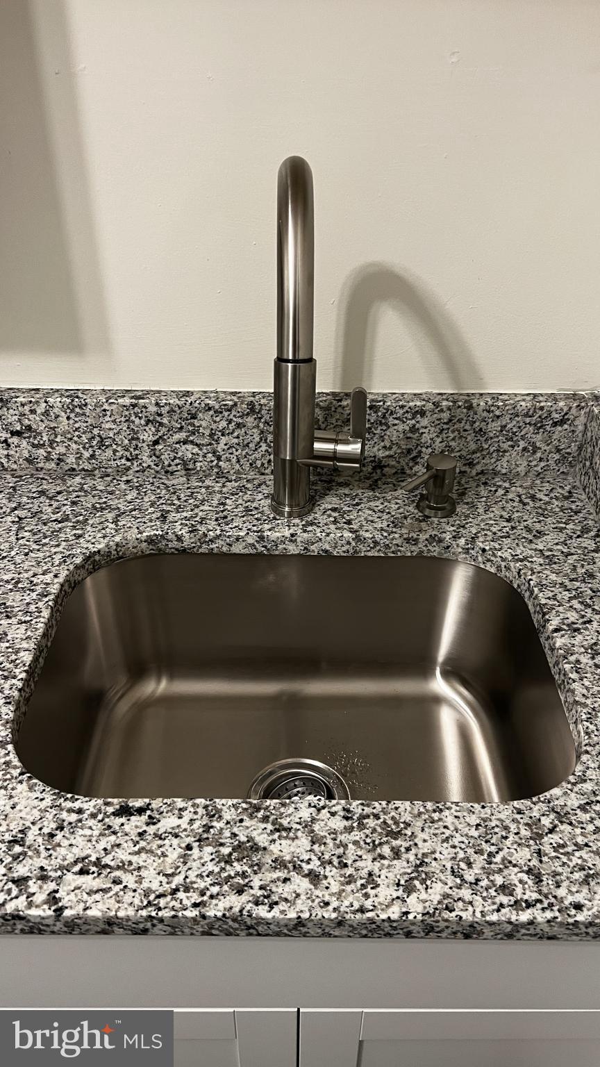 ELKINS PARK - Residential Lease