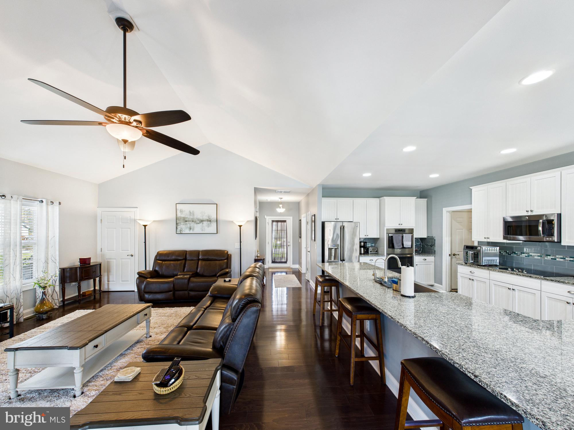 BAY LANDING - Residential