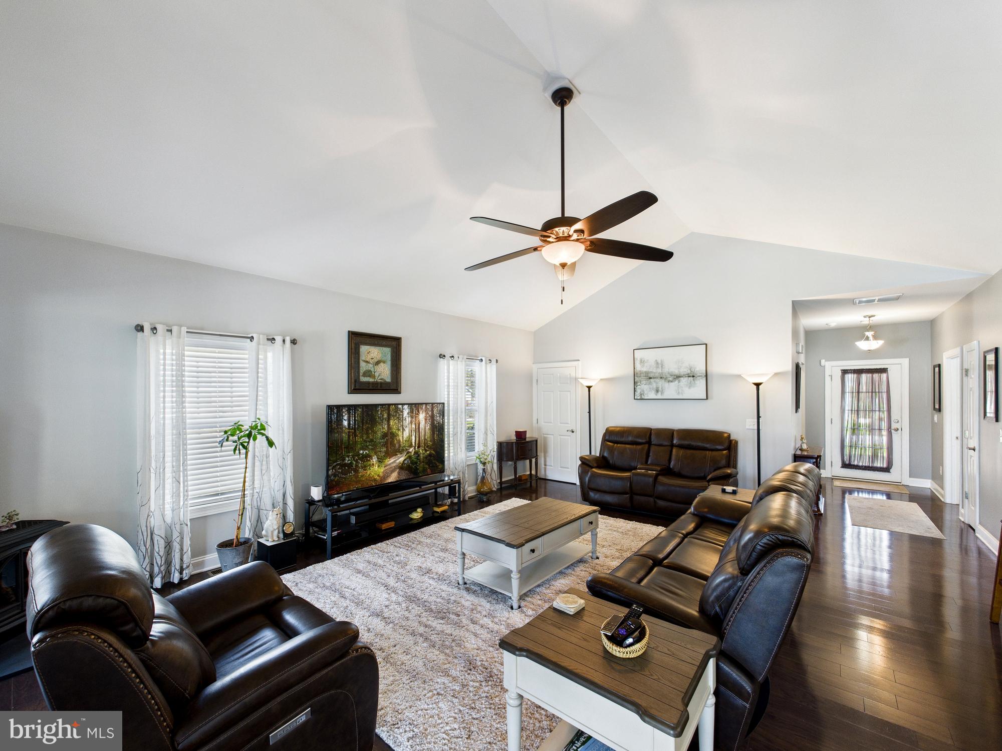 22557 HARTSCHORN DRIVE