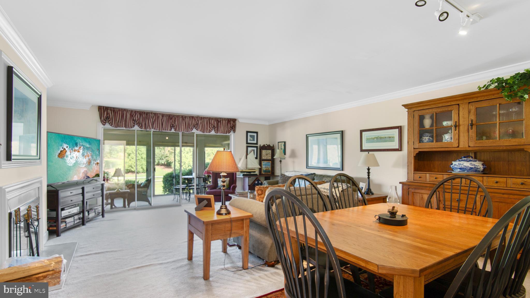 QUAIL HOLLOW - Residential