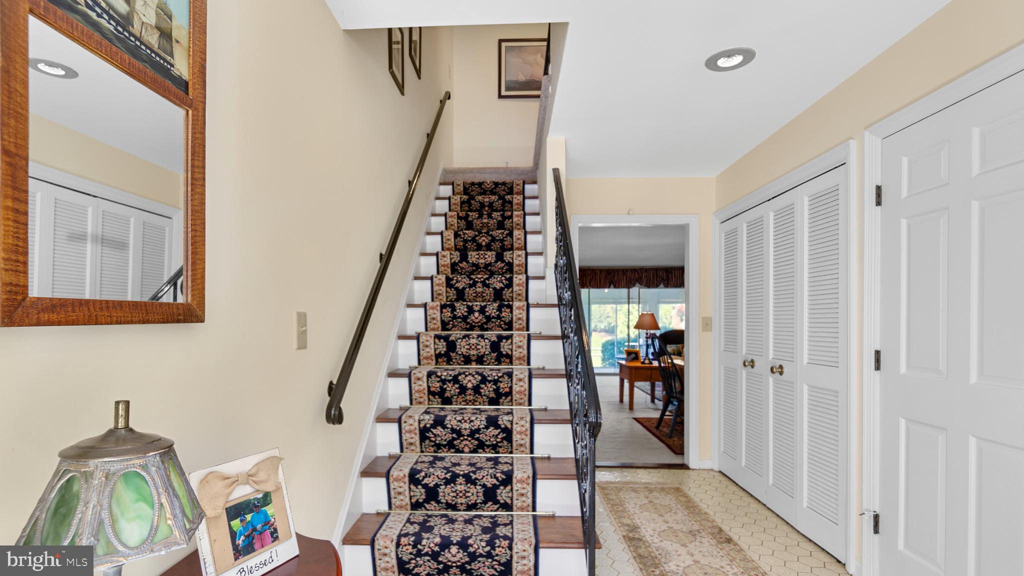 QUAIL HOLLOW - Residential