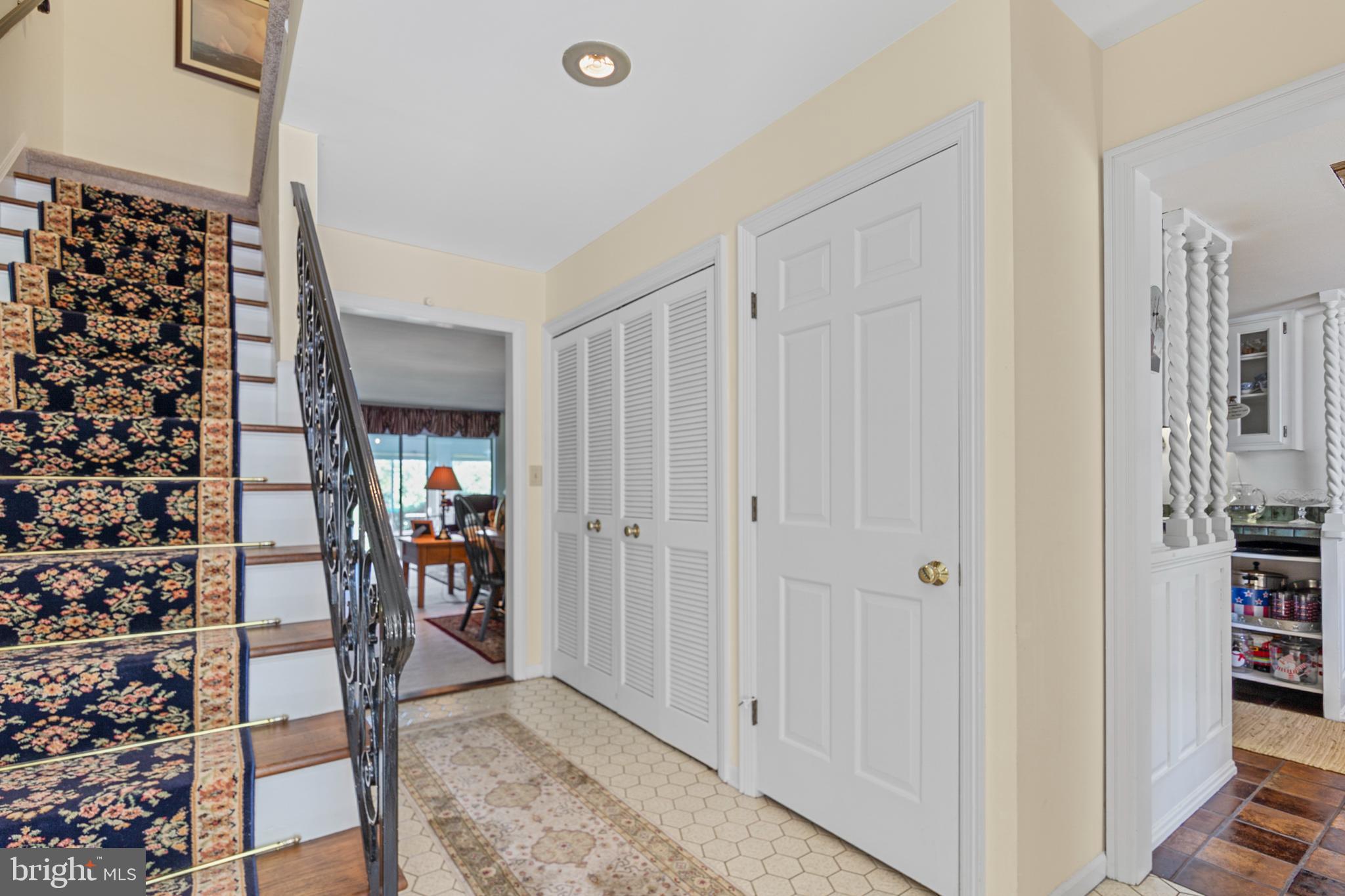 QUAIL HOLLOW - Residential