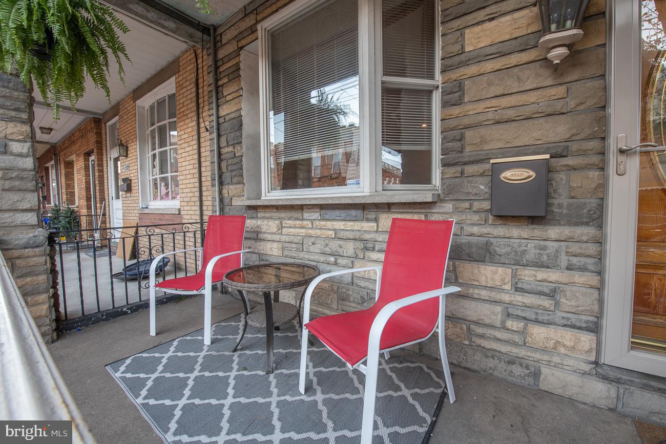 GIRARD ESTATES - Residential