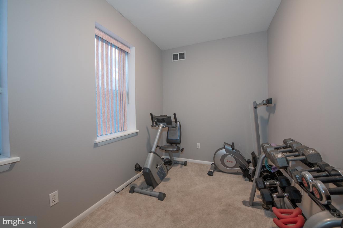 GIRARD ESTATES - Residential