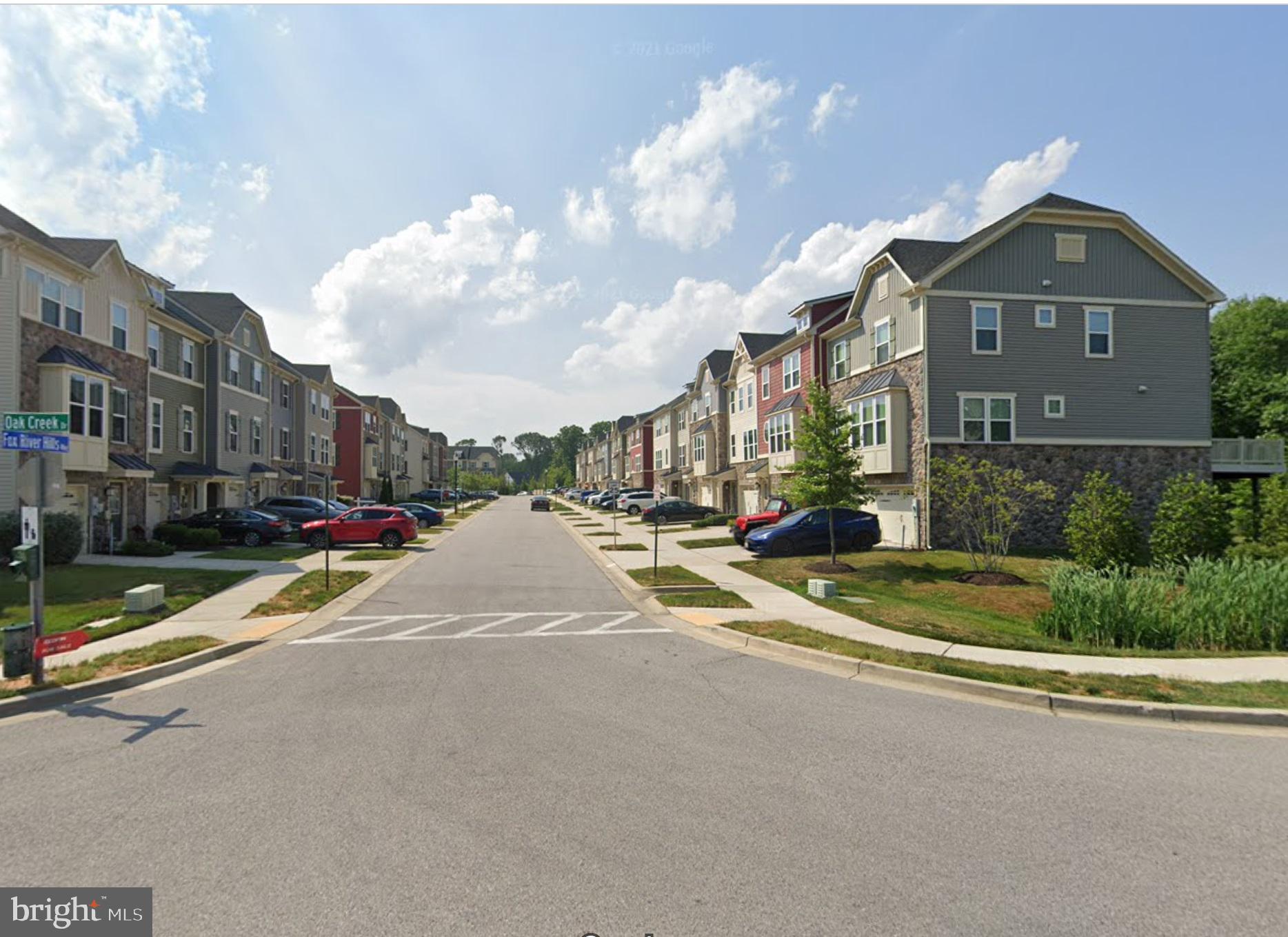 CREEKSIDE VILLAGE - Residential