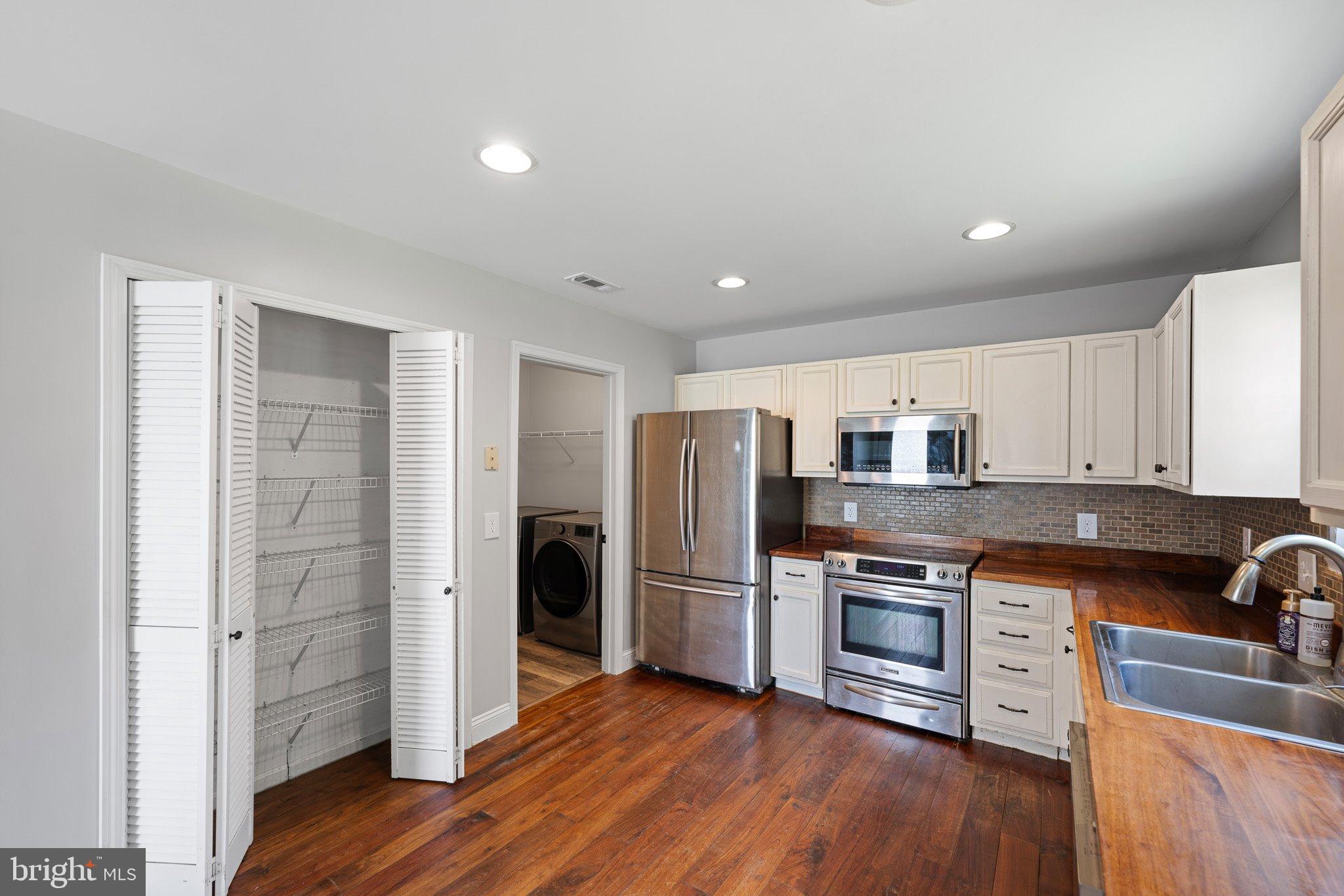 407 WOOD DUCK DRIVE