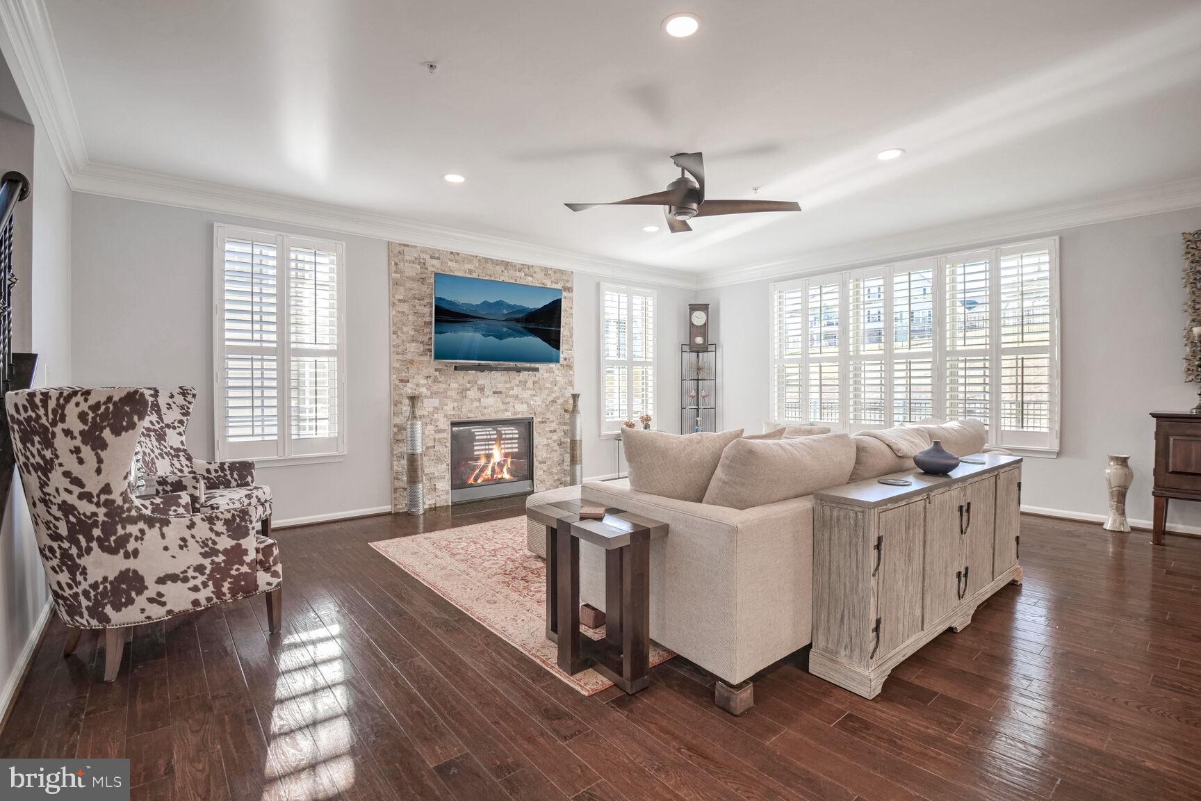 POPLAR RUN - Residential