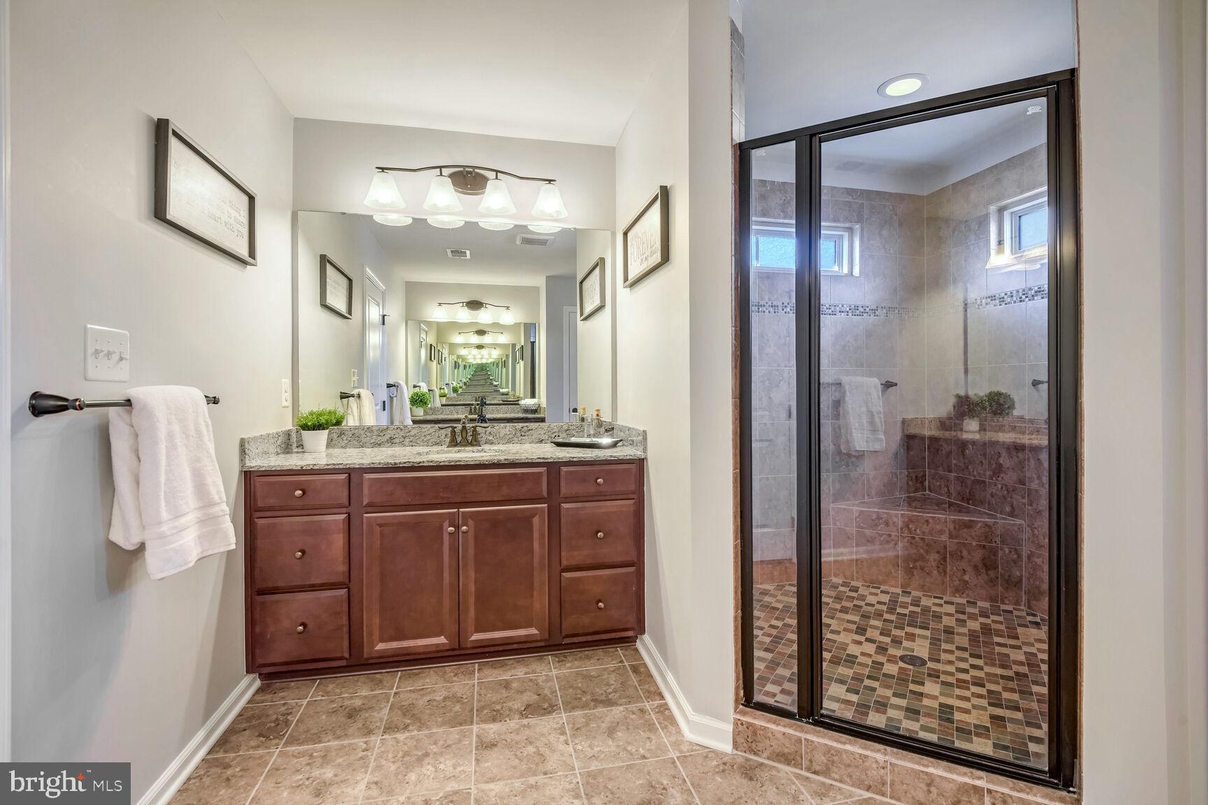 POPLAR RUN - Residential