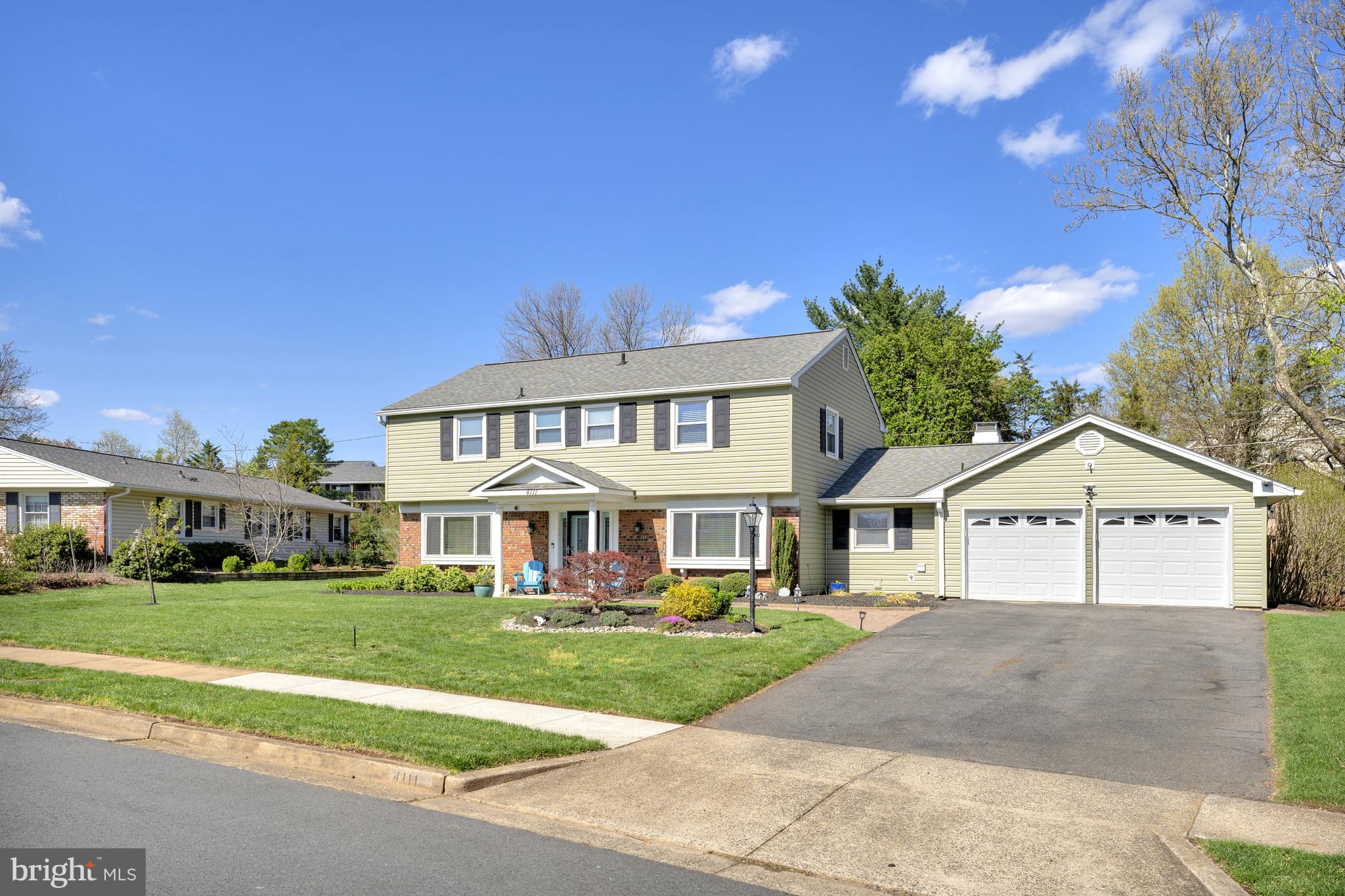 4111 MEADOW HILL LANE