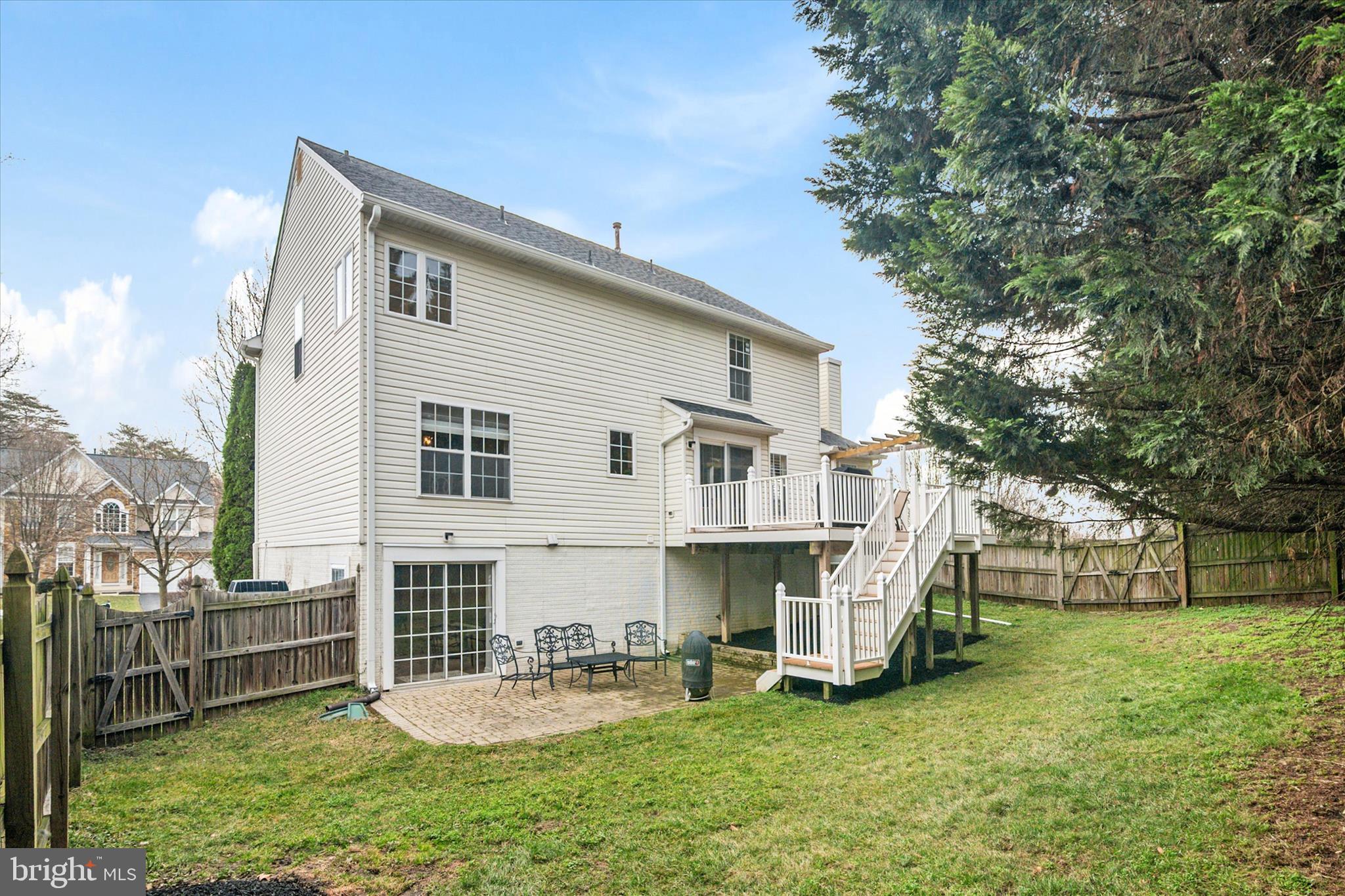 OVERLOOK AT TIMBERS - Residential