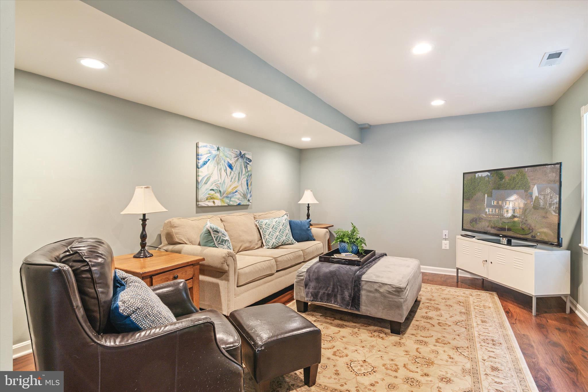 OVERLOOK AT TIMBERS - Residential