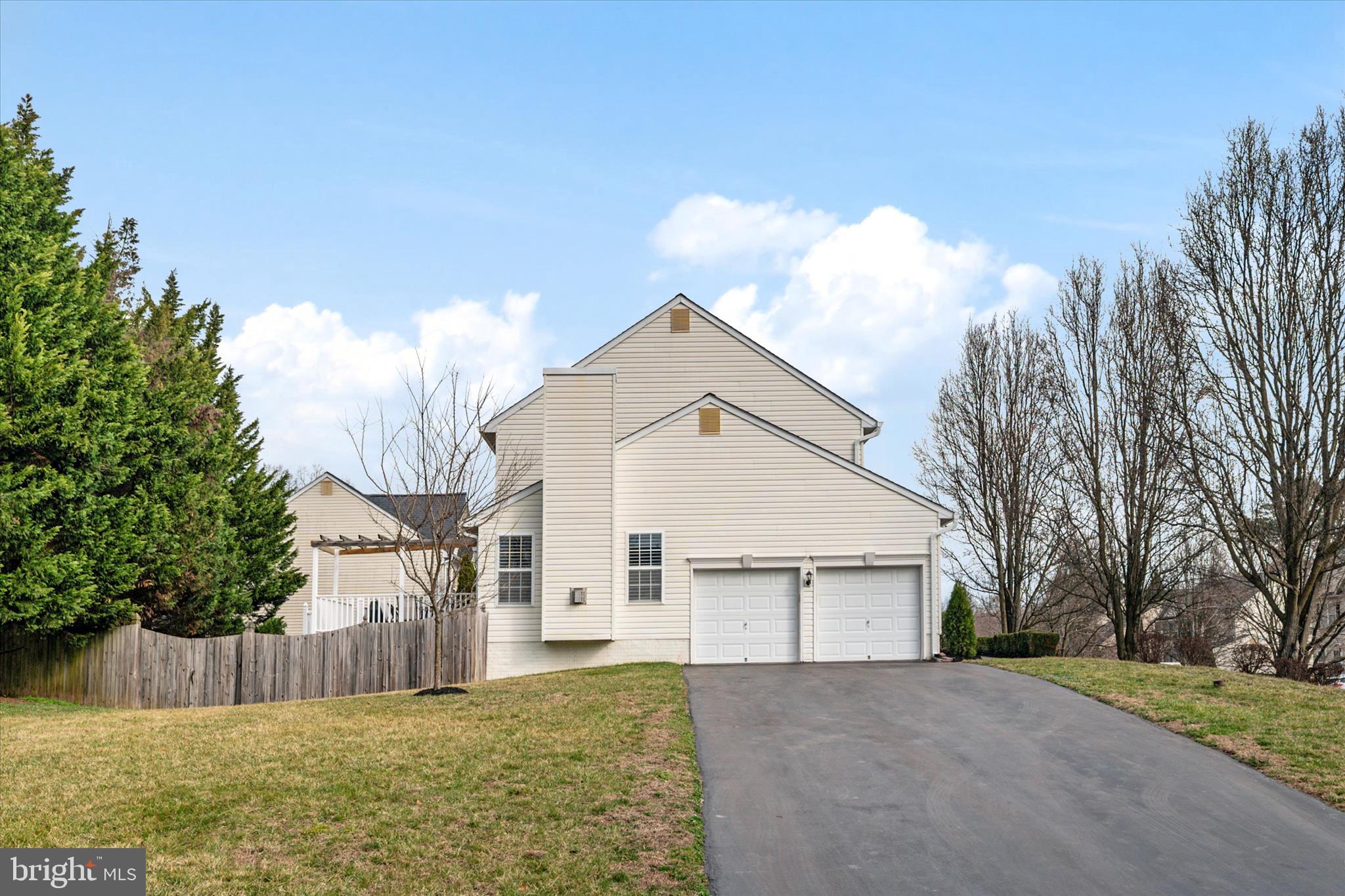 OVERLOOK AT TIMBERS - Residential