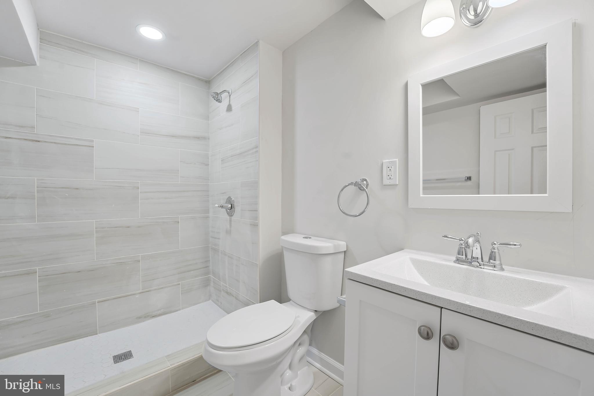 TANTALLON HILLS - Residential