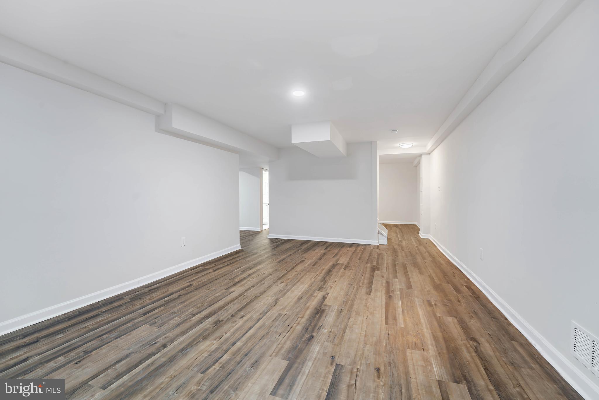 TANTALLON HILLS - Residential