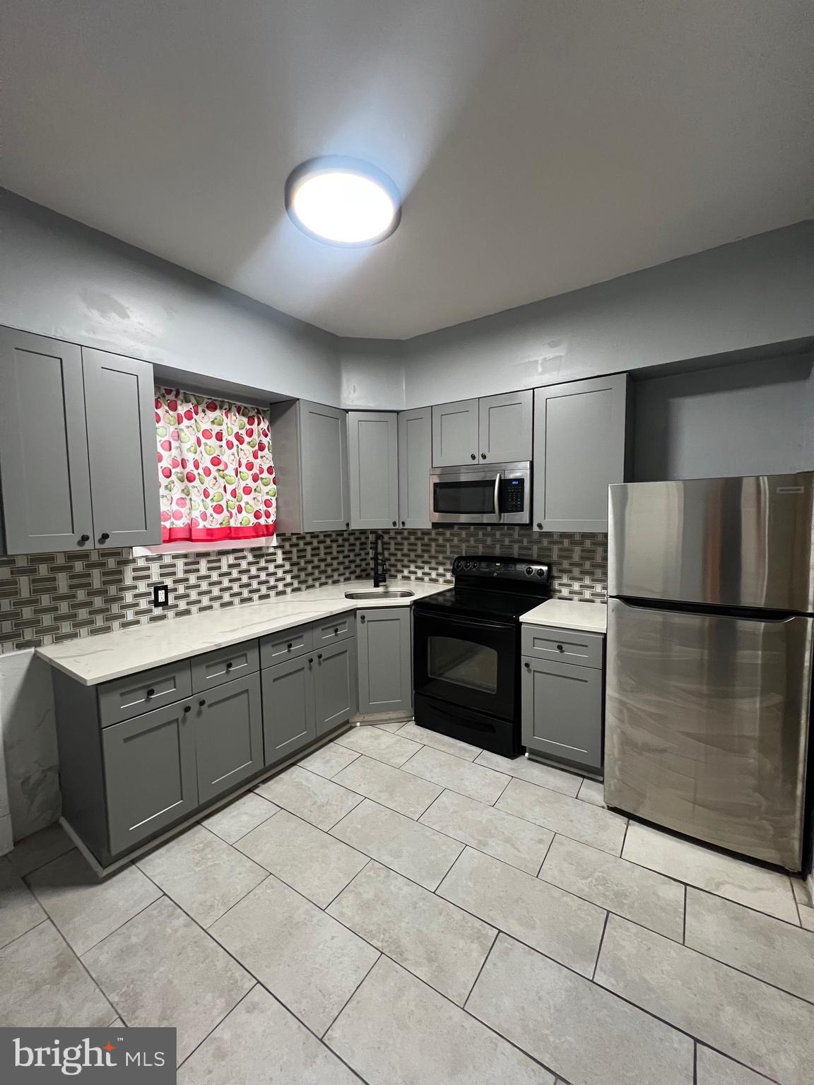 Discover a delightful combination of charm and practicality in this beautifully kept residence. Upon entering, you'll find a welcoming and comfortable environment with a semi-open layout that leads directly into the kitchen. The home boasts new flooring, freshly painted walls, and ample built-in storage. The private backyard is perfect for entertaining guests or enjoying serene moments. The basement is tidy and awaits your vision. Located conveniently close to public transportation, shopping areas, local schools, and only minutes away from Center City and HUP, this home is ideally situated. New basement window ad living room windows will be installed prior to closing.
1 year Home Warranty ***Ask us about the $25,00+ grant funds!***