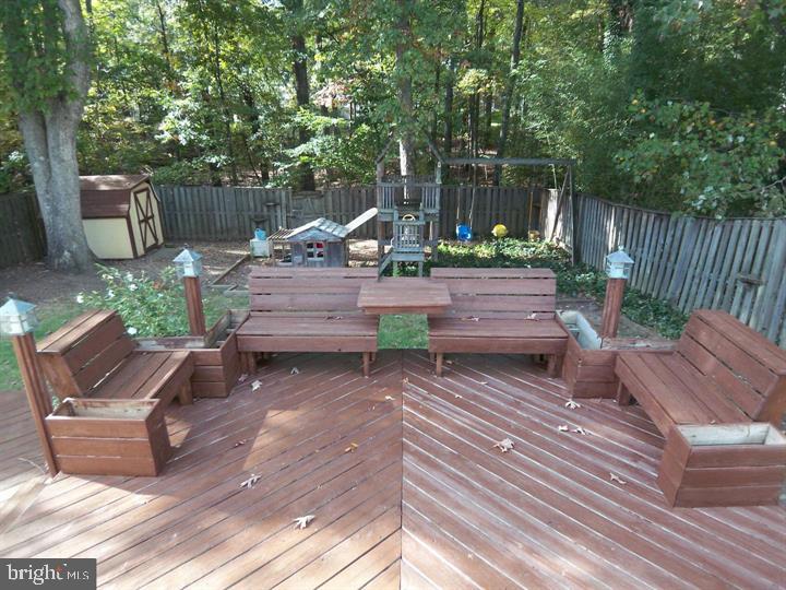 NEWINGTON FOREST - Residential Lease