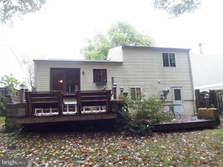 NEWINGTON FOREST - Residential Lease