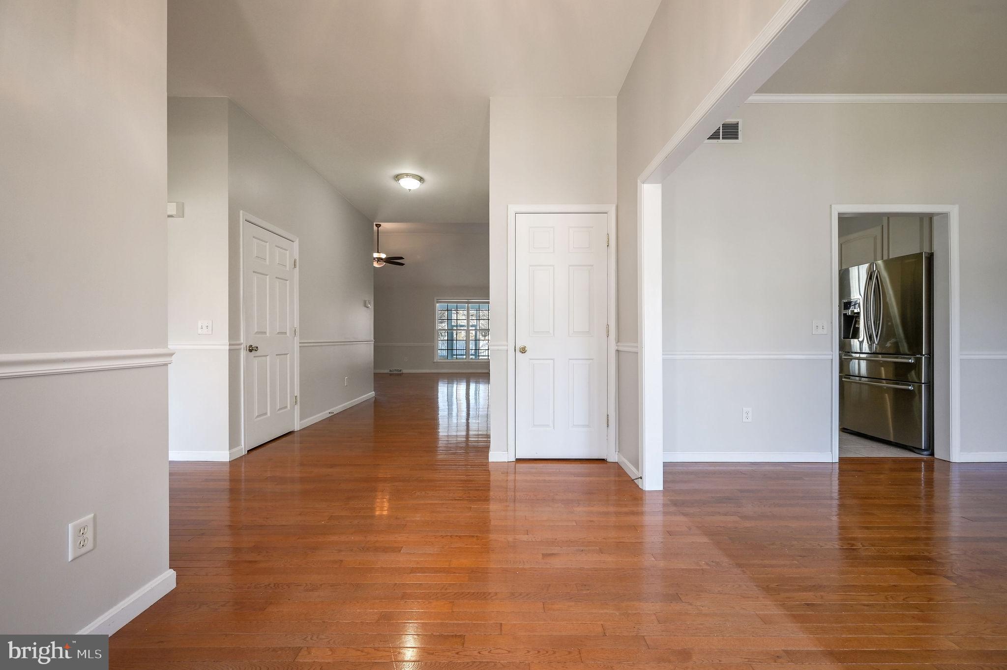 457 ORCHARD GROVE WAY