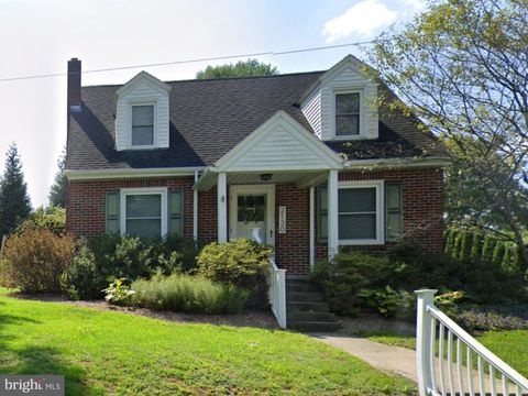 2130 HOLLINGER ROAD LANCASTER PA 17602