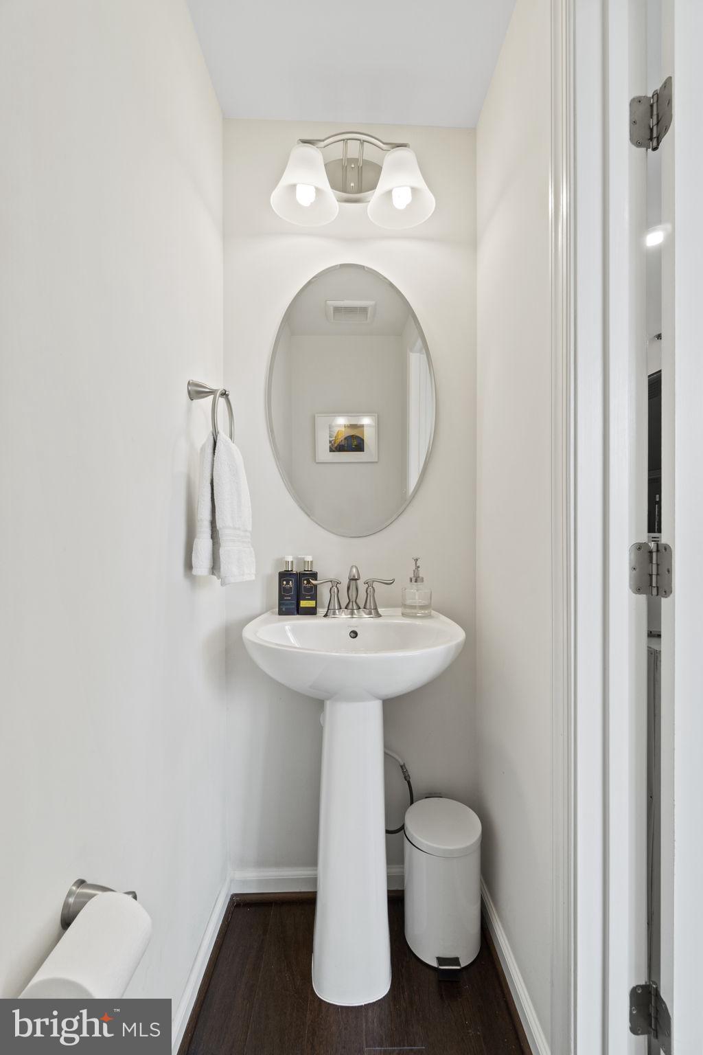 GREENBELT STATION - Residential