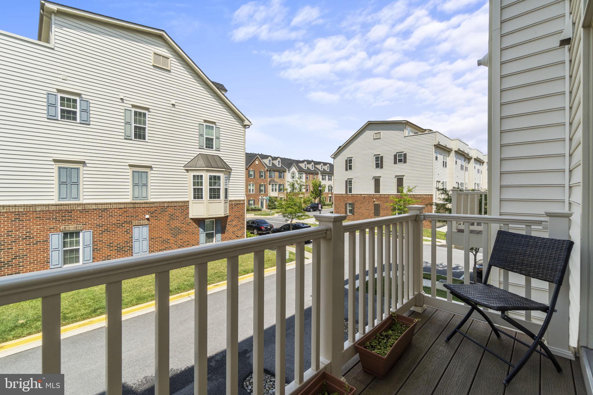 GREENBELT STATION - Residential