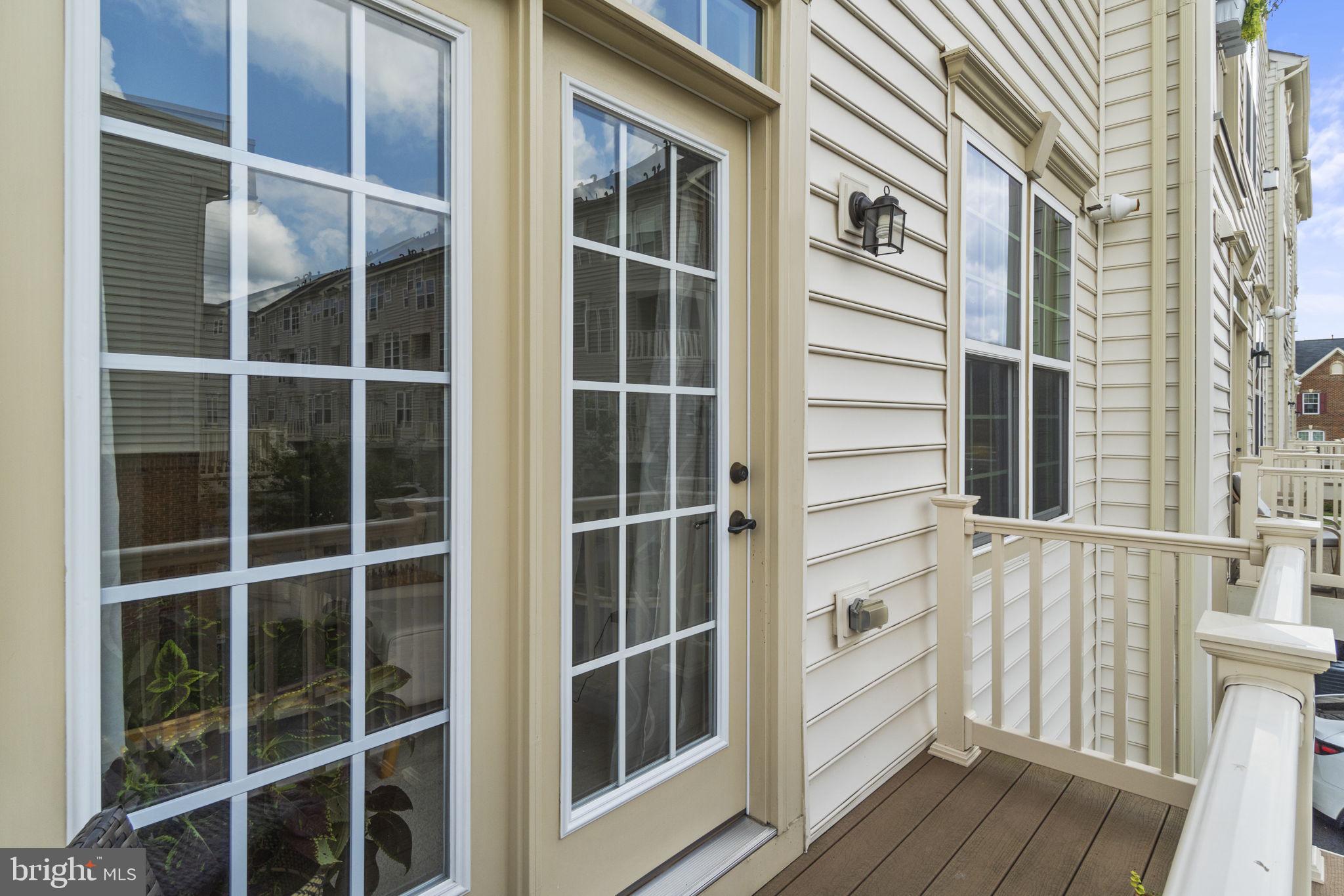 GREENBELT STATION - Residential