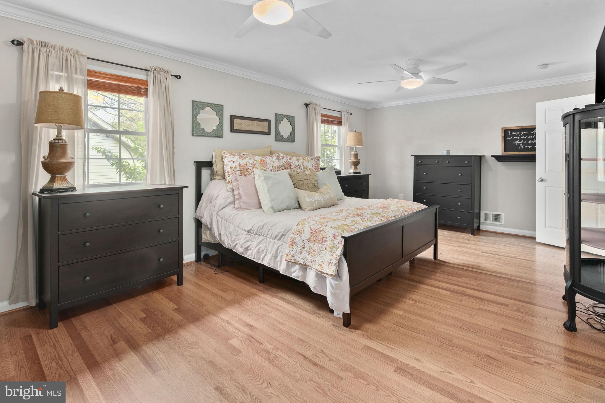 RIVERSIDE ESTATES - Residential