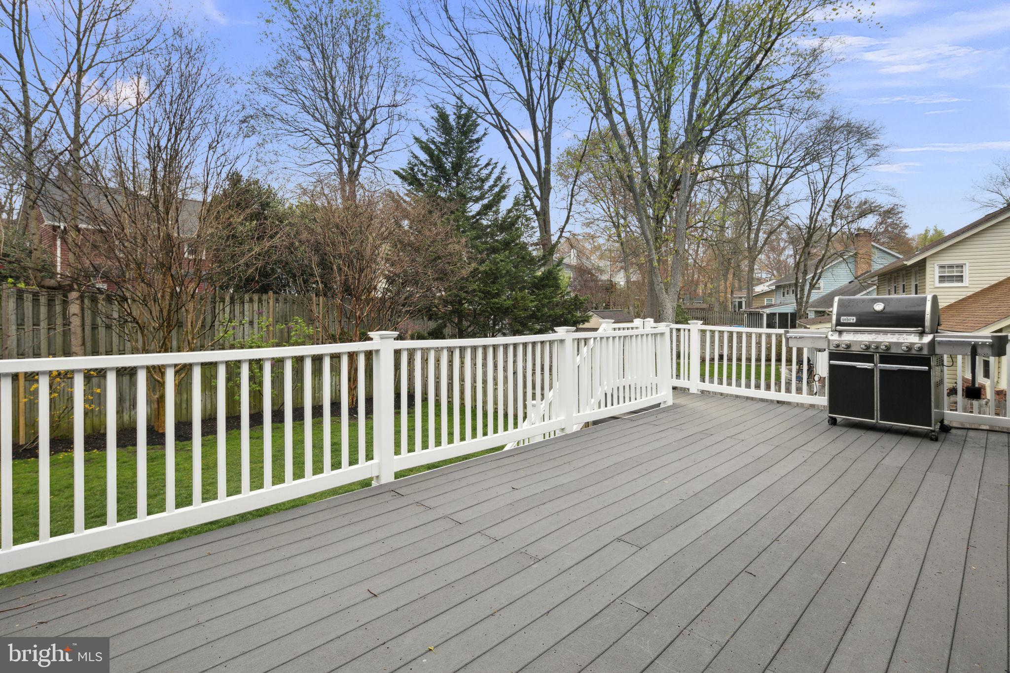 RIVERSIDE ESTATES - Residential