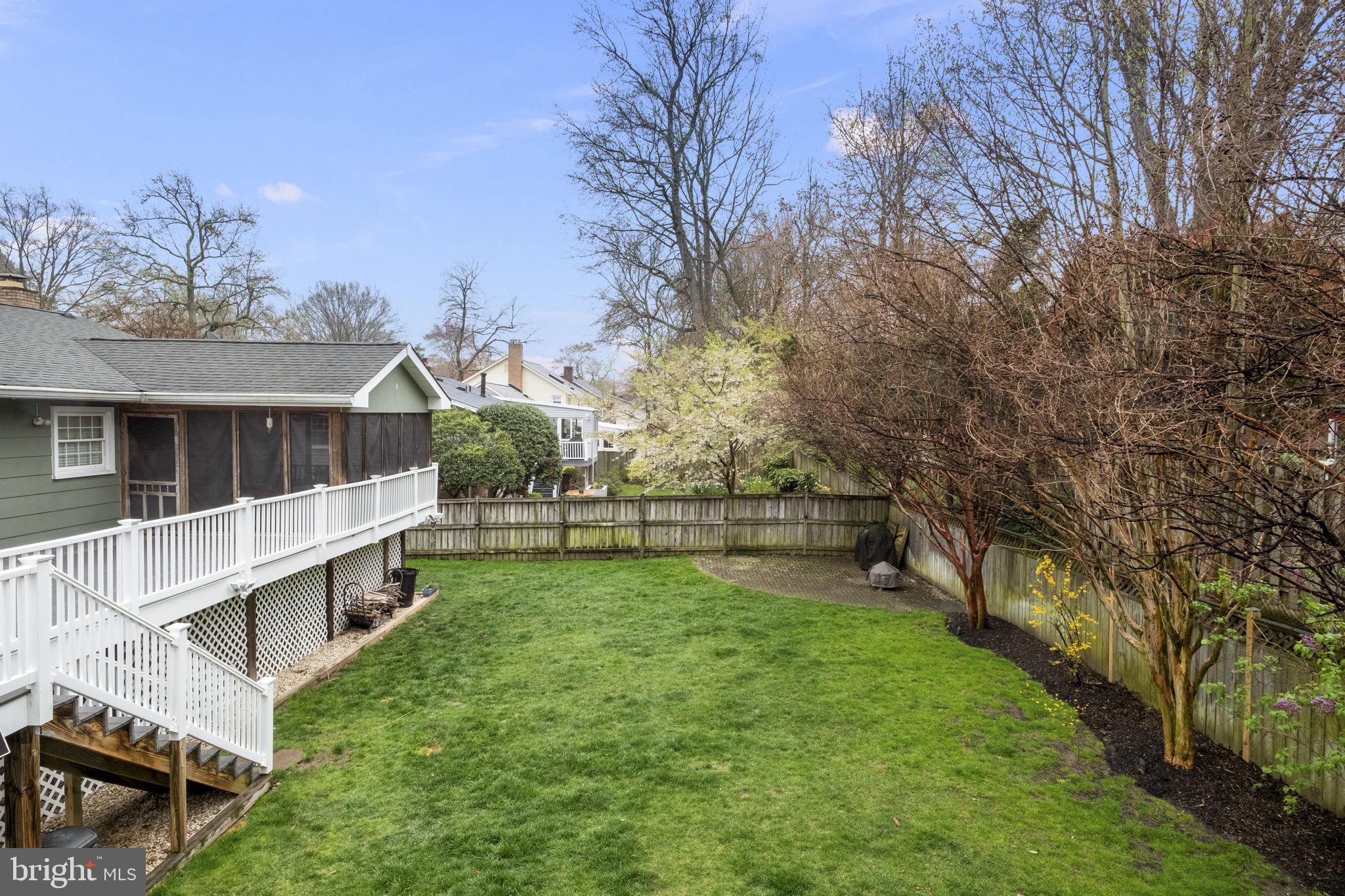 RIVERSIDE ESTATES - Residential