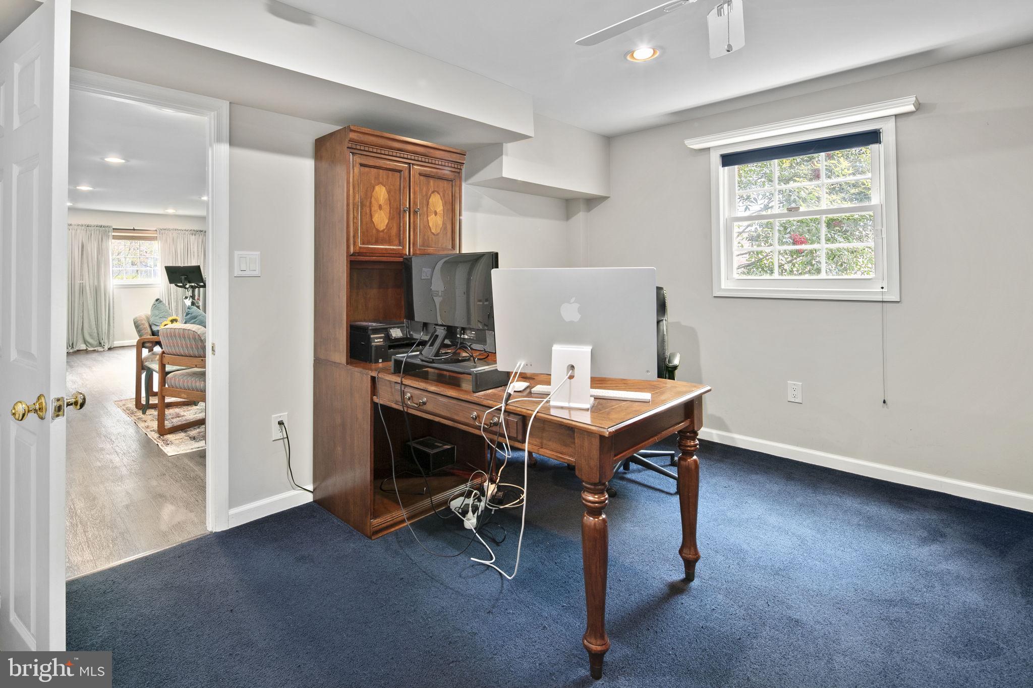 RIVERSIDE ESTATES - Residential