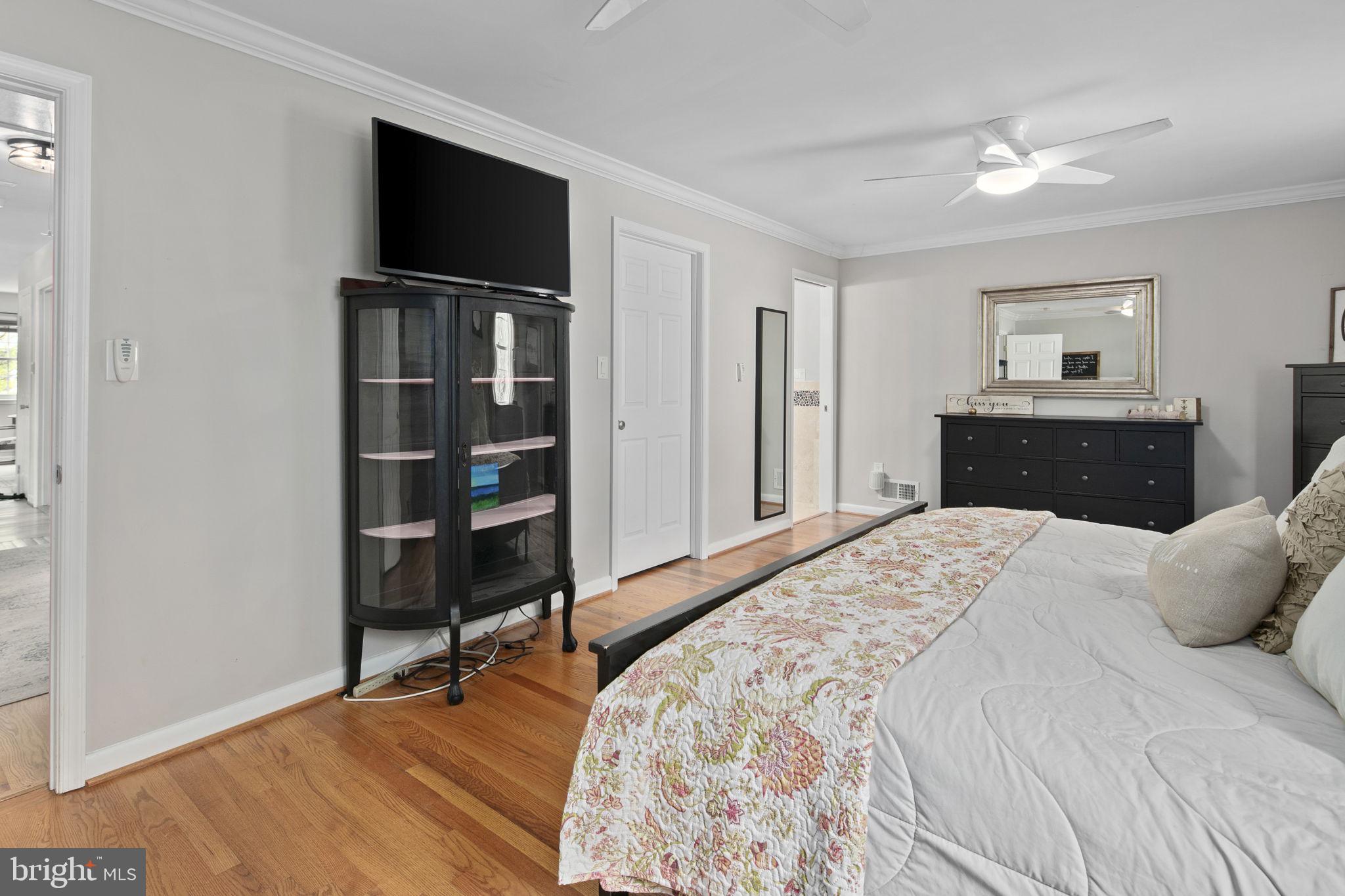 RIVERSIDE ESTATES - Residential