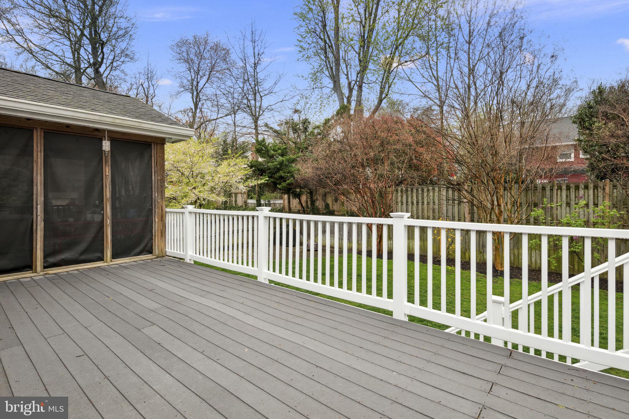 RIVERSIDE ESTATES - Residential