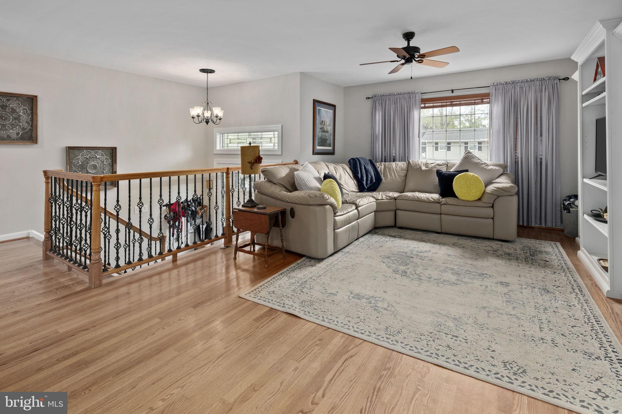 RIVERSIDE ESTATES - Residential