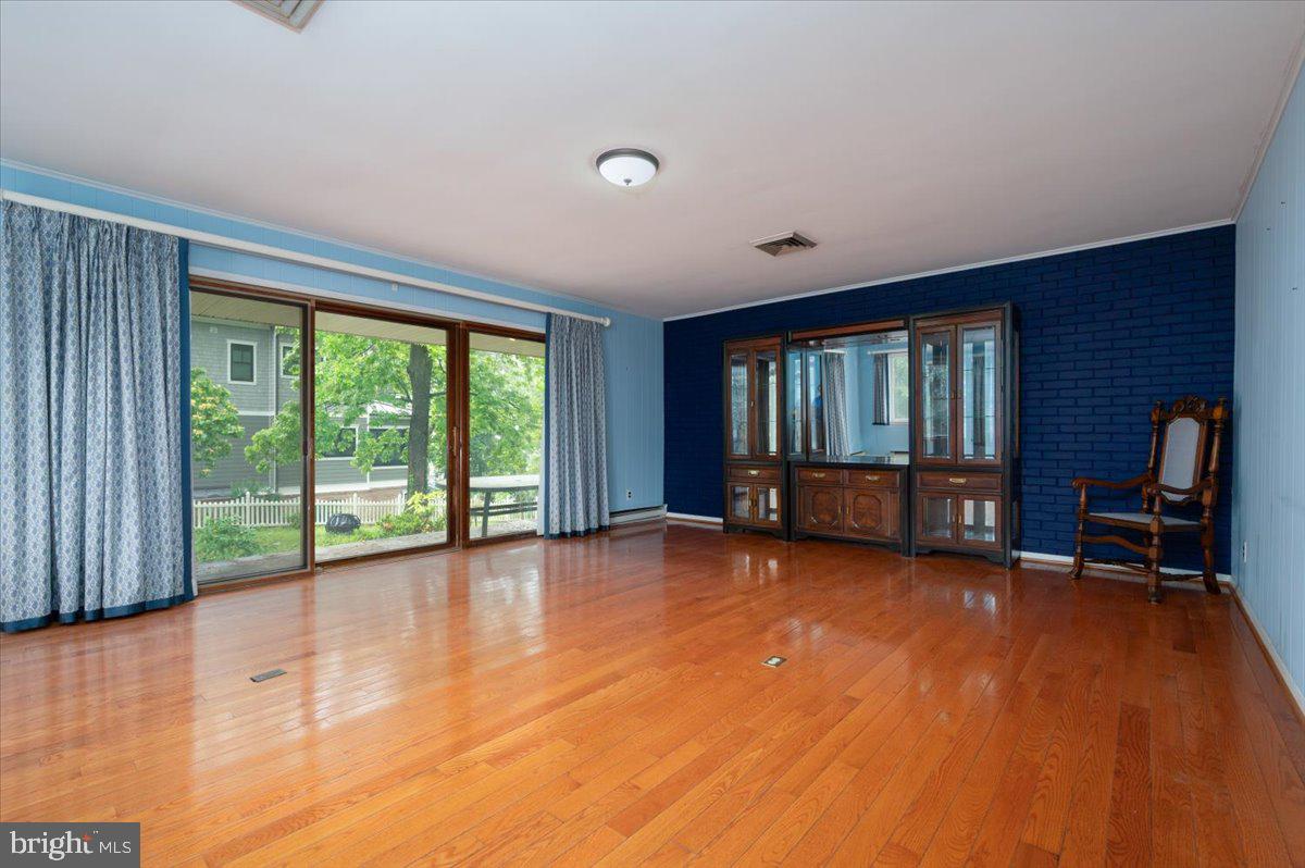 PARKWOOD - Residential
