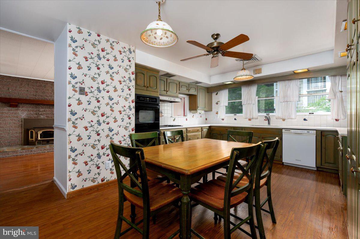 PARKWOOD - Residential