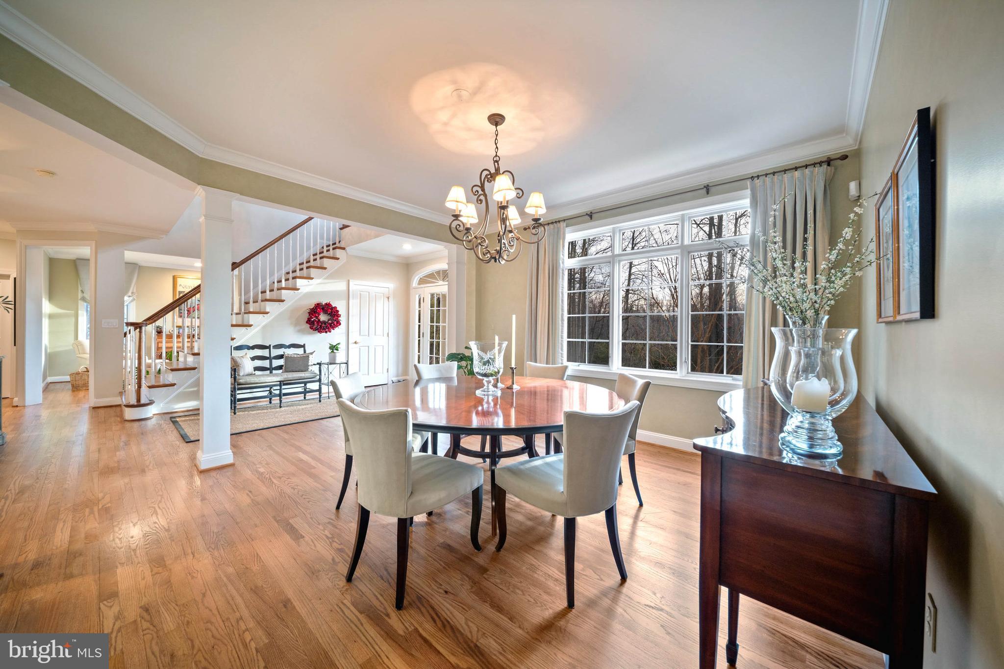 HILLSYDE HUNT - Residential