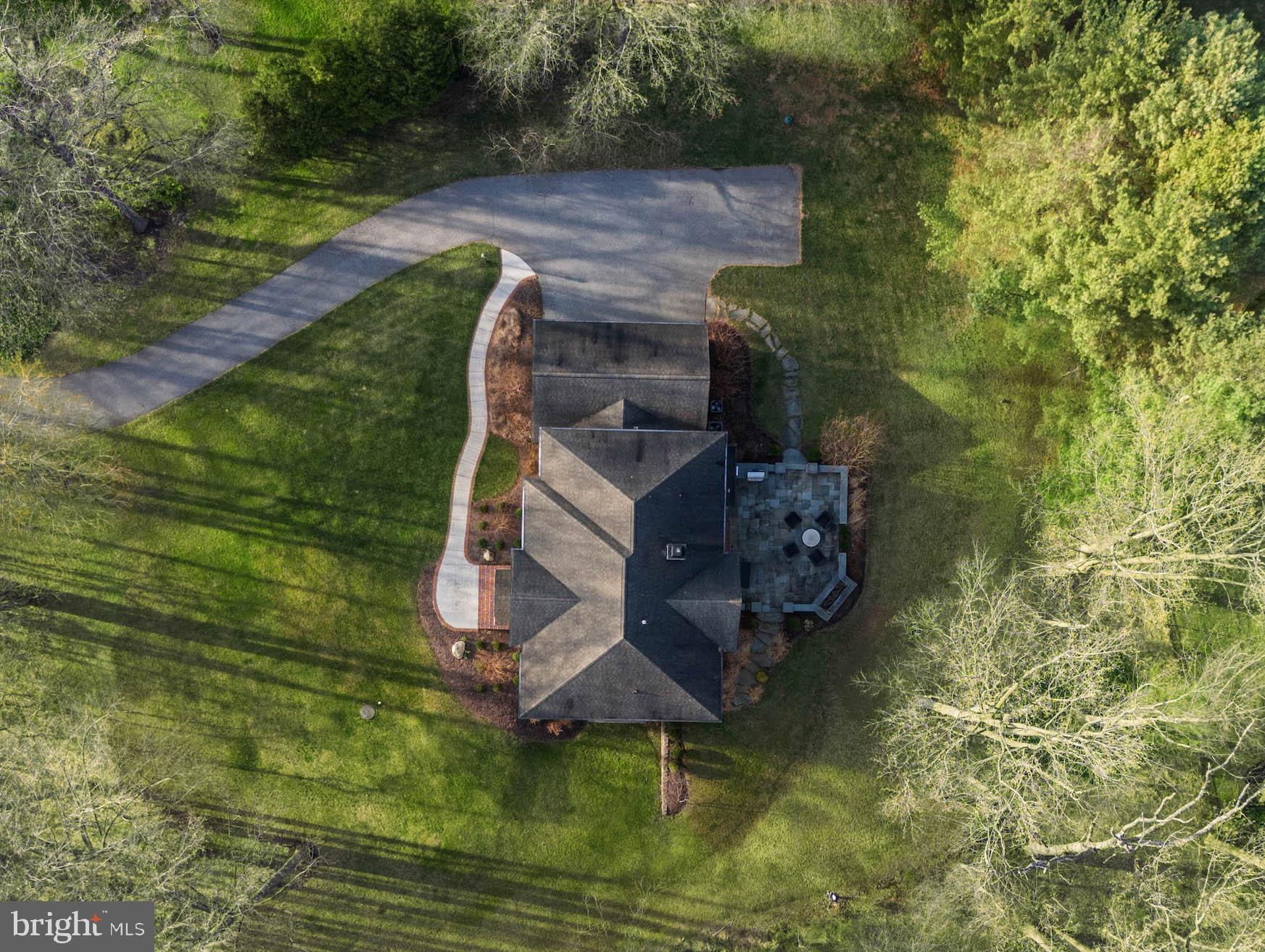 HILLSYDE HUNT - Residential