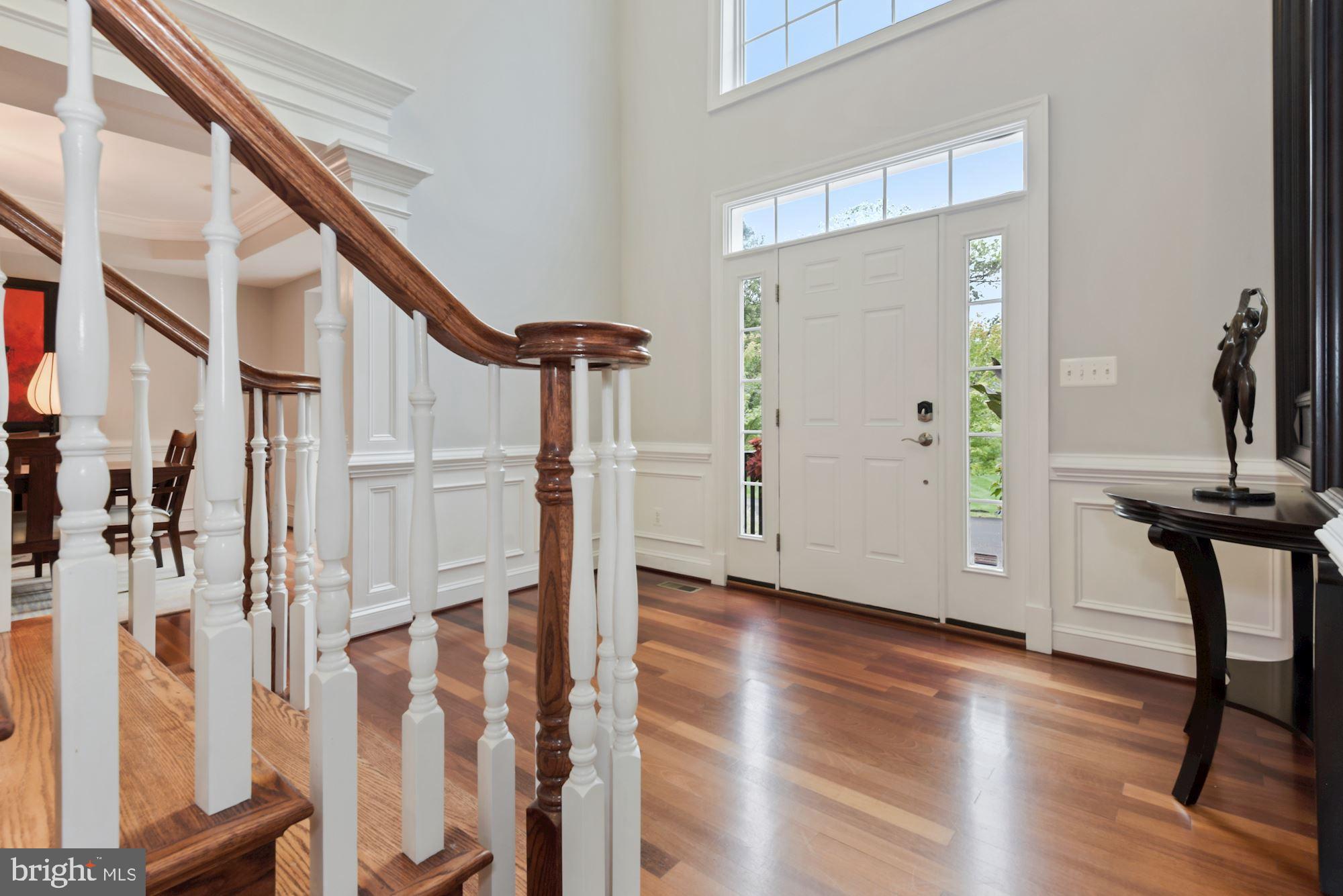 PINECREST - Residential