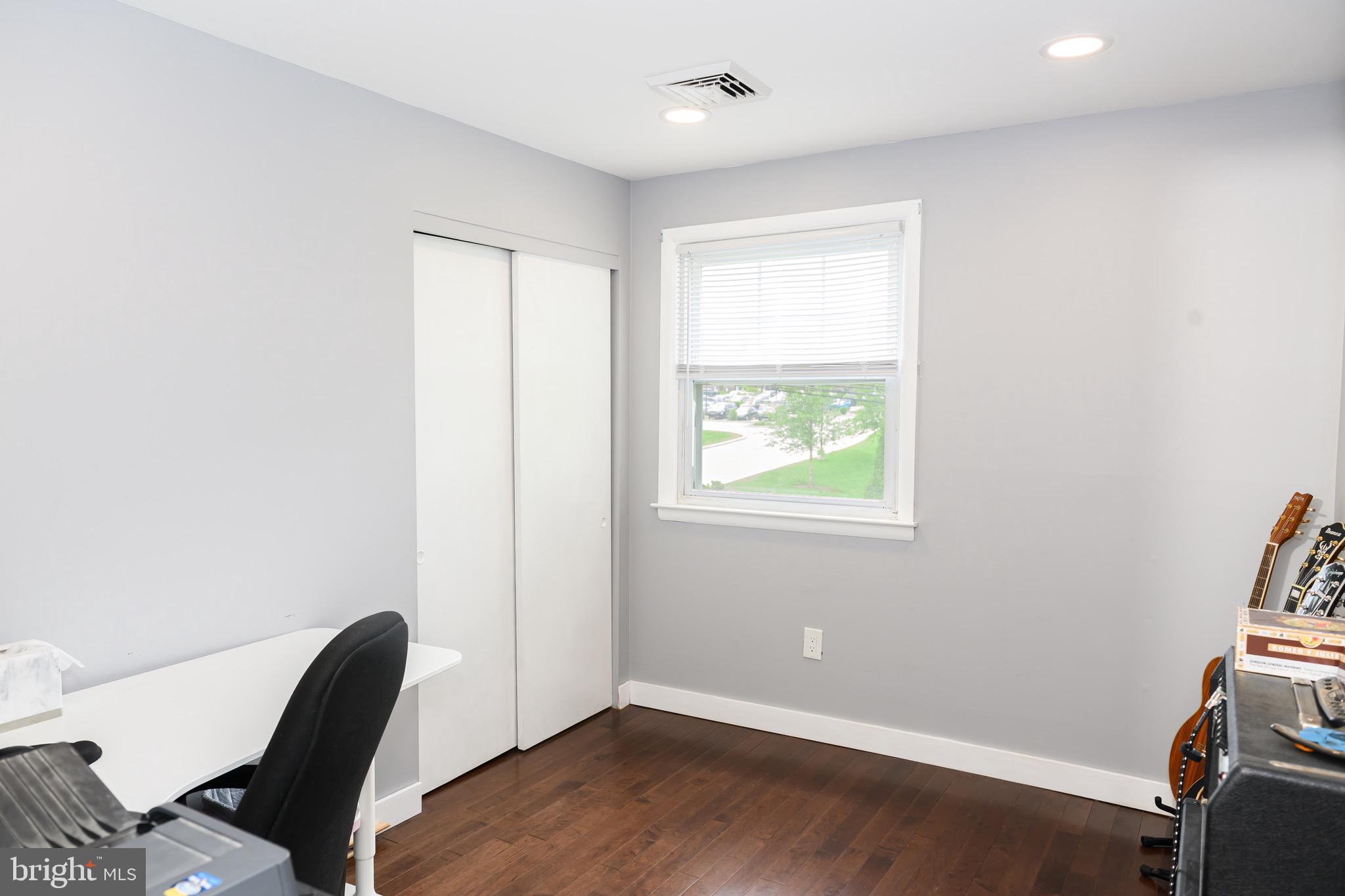 SWEET BRIAR - Residential