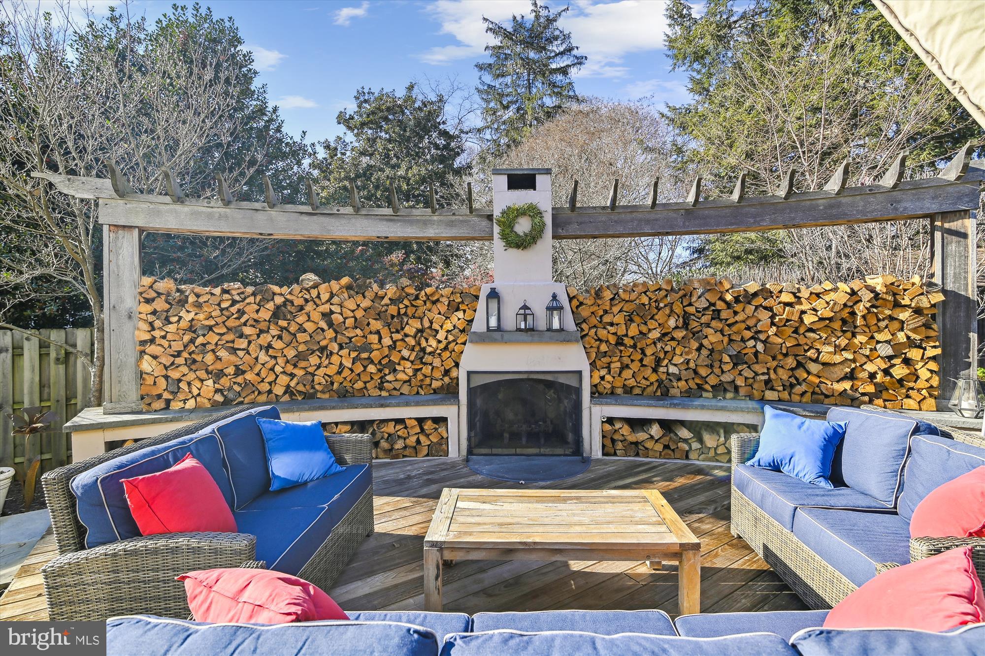 LINSTEAD ON THE SEVERN - Residential