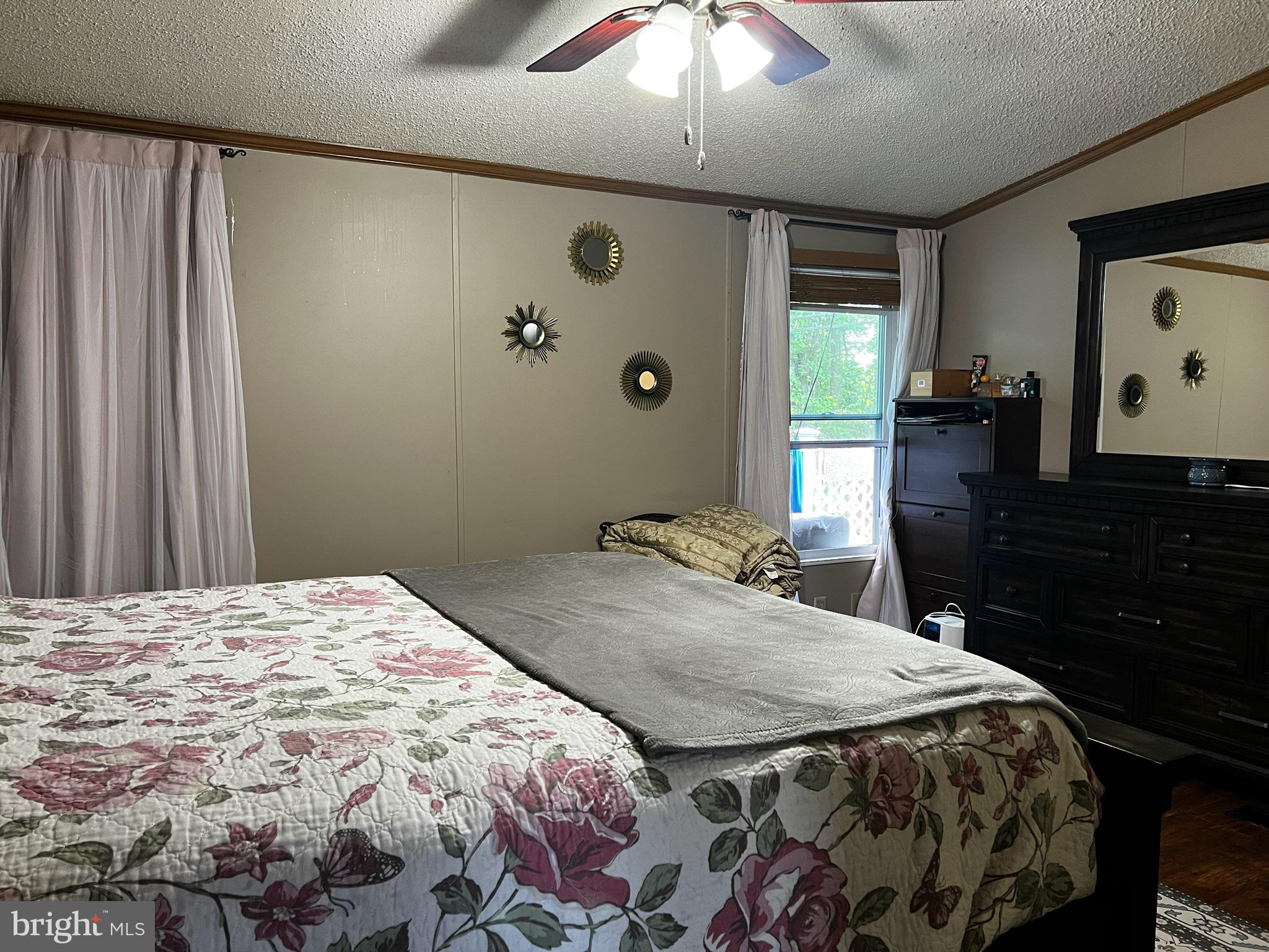 BRIARWOOD ESTATES - Residential