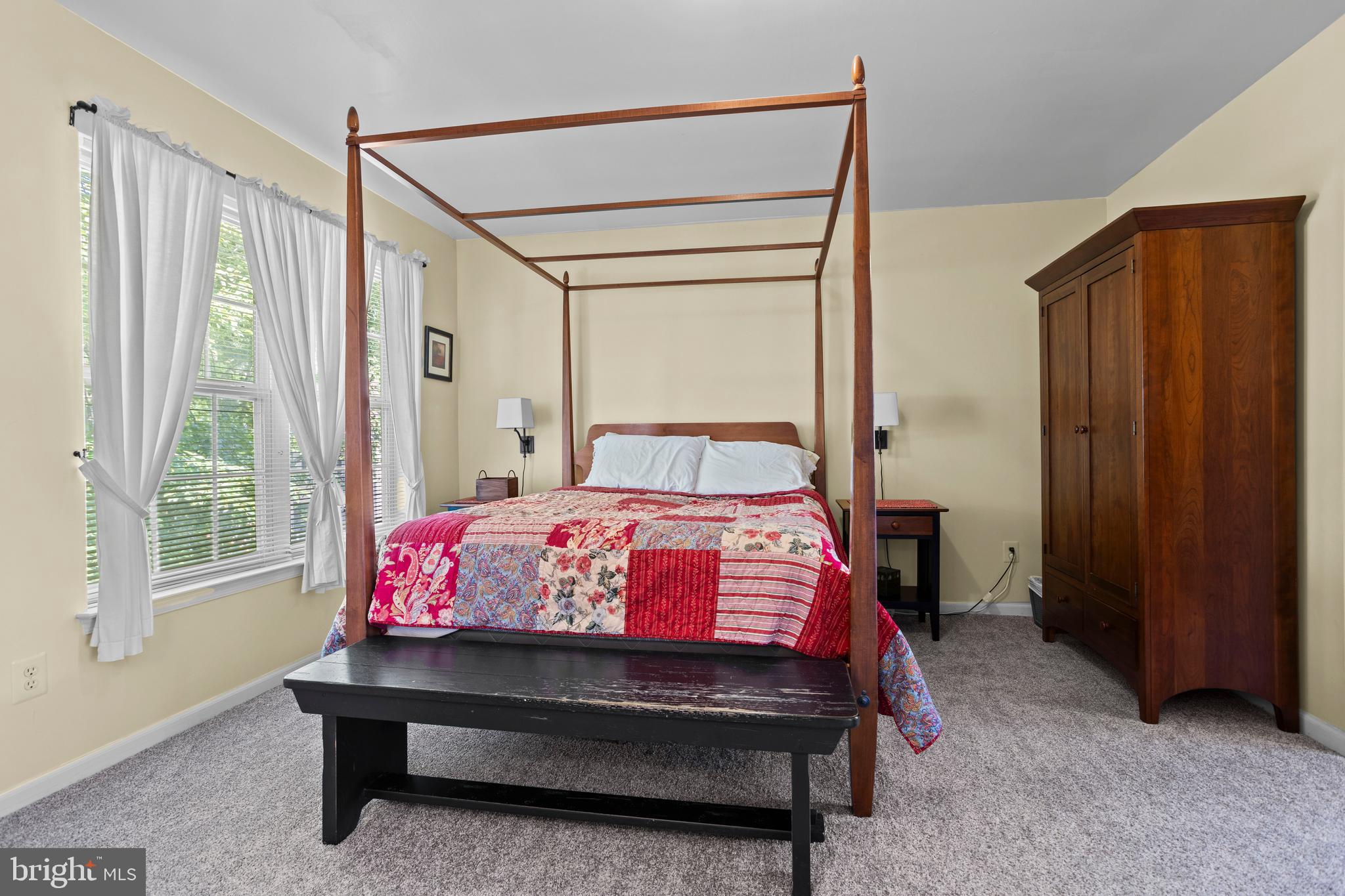 ROCKCREEK - Residential