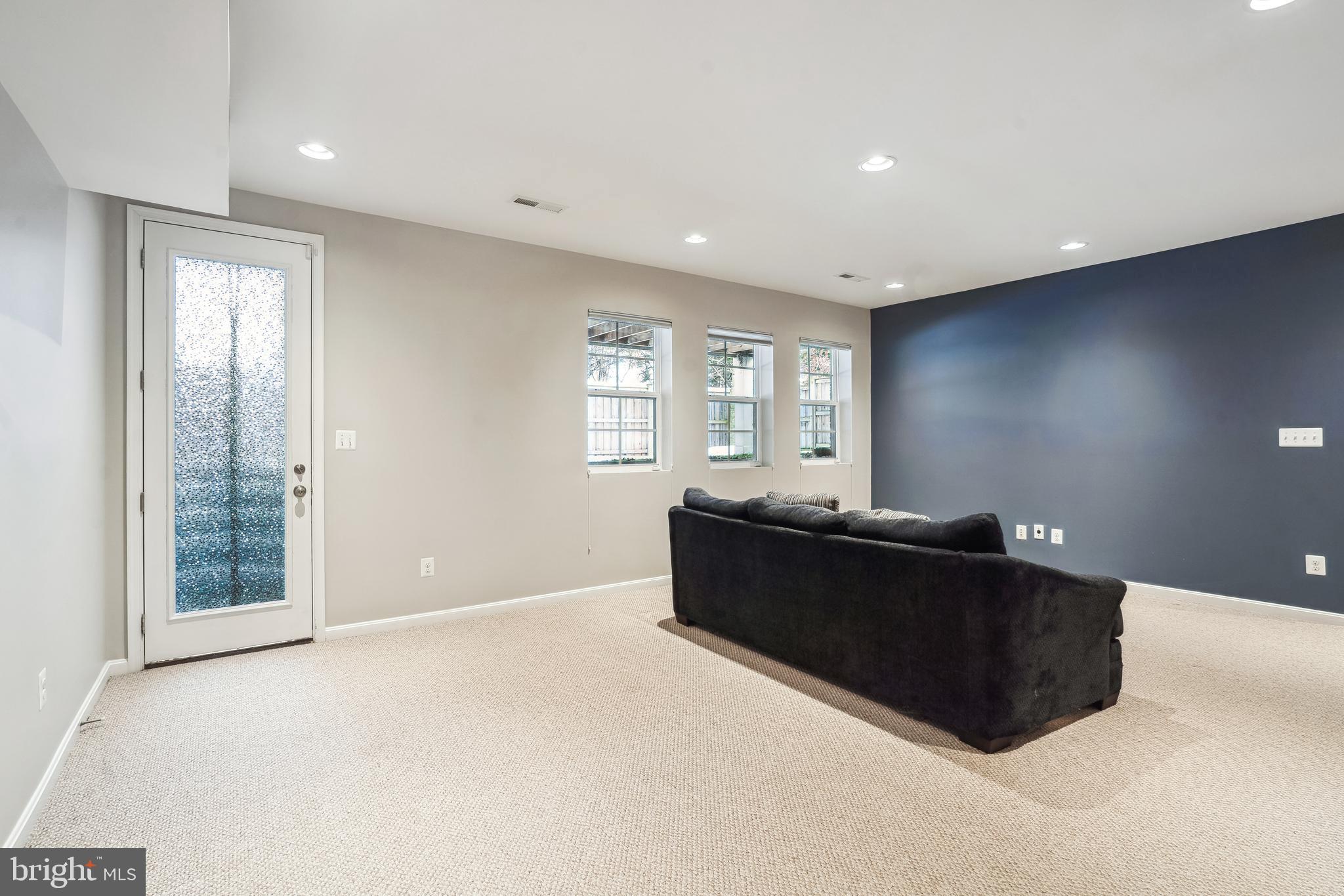 BRAMBLETON LANDBAY 3 - Residential