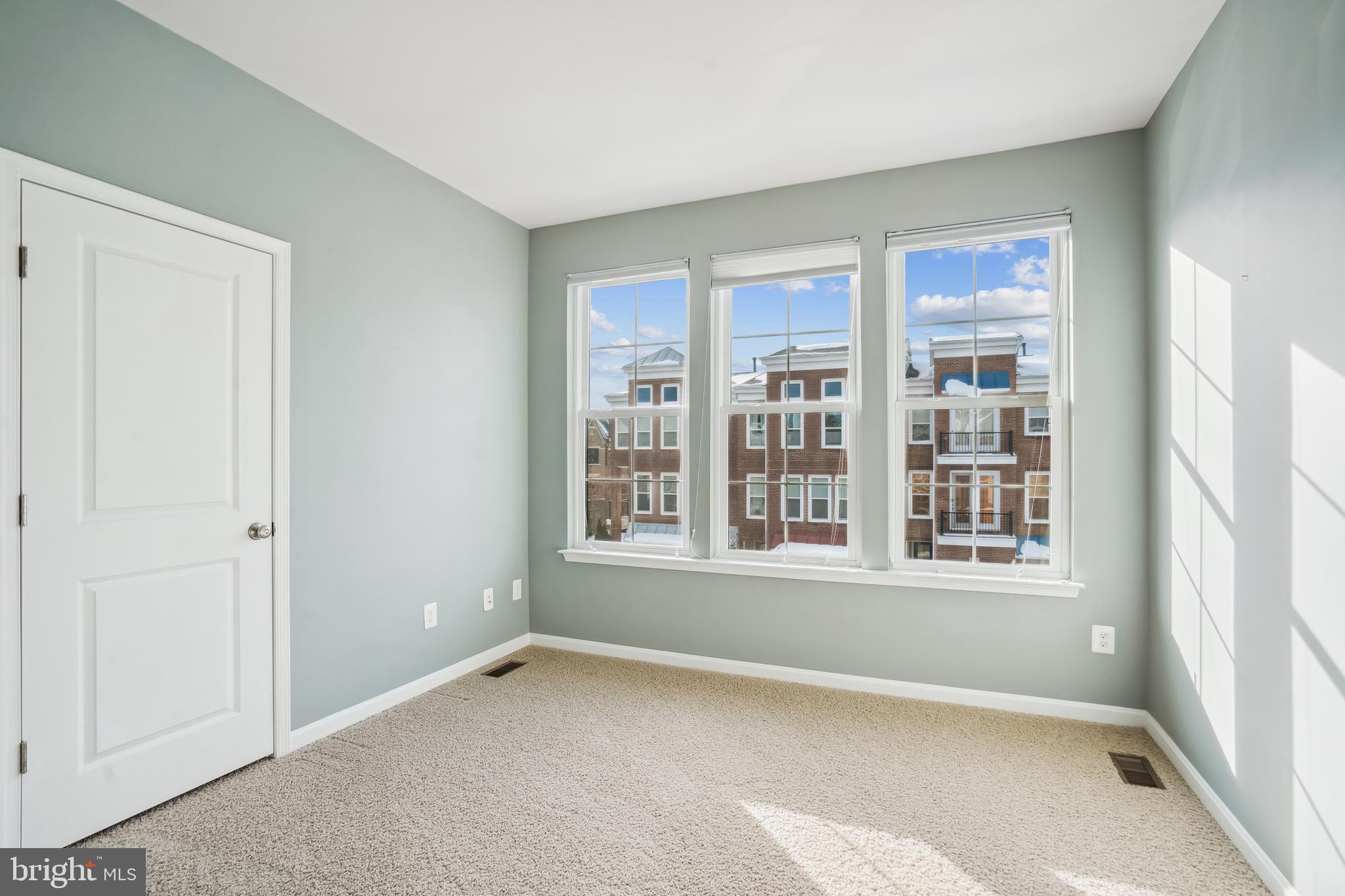 BRAMBLETON LANDBAY 3 - Residential