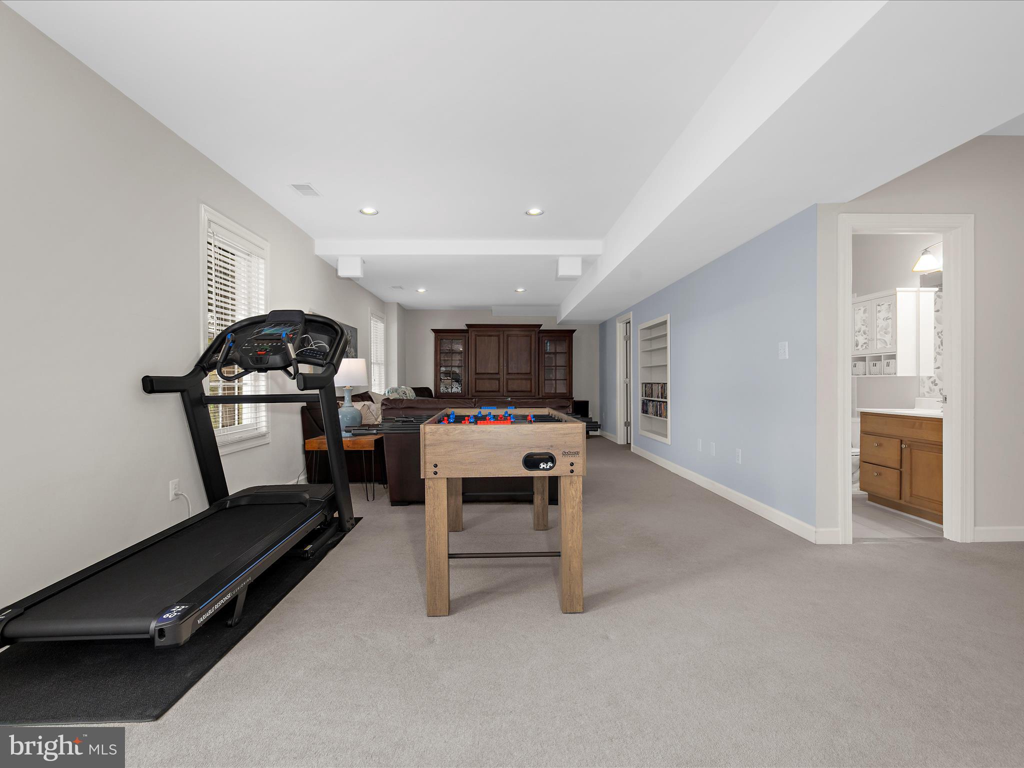 GROVEMONT - Residential