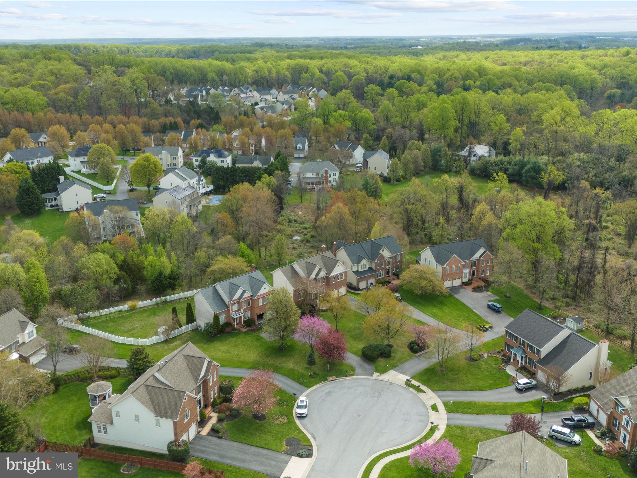 GROVEMONT - Residential