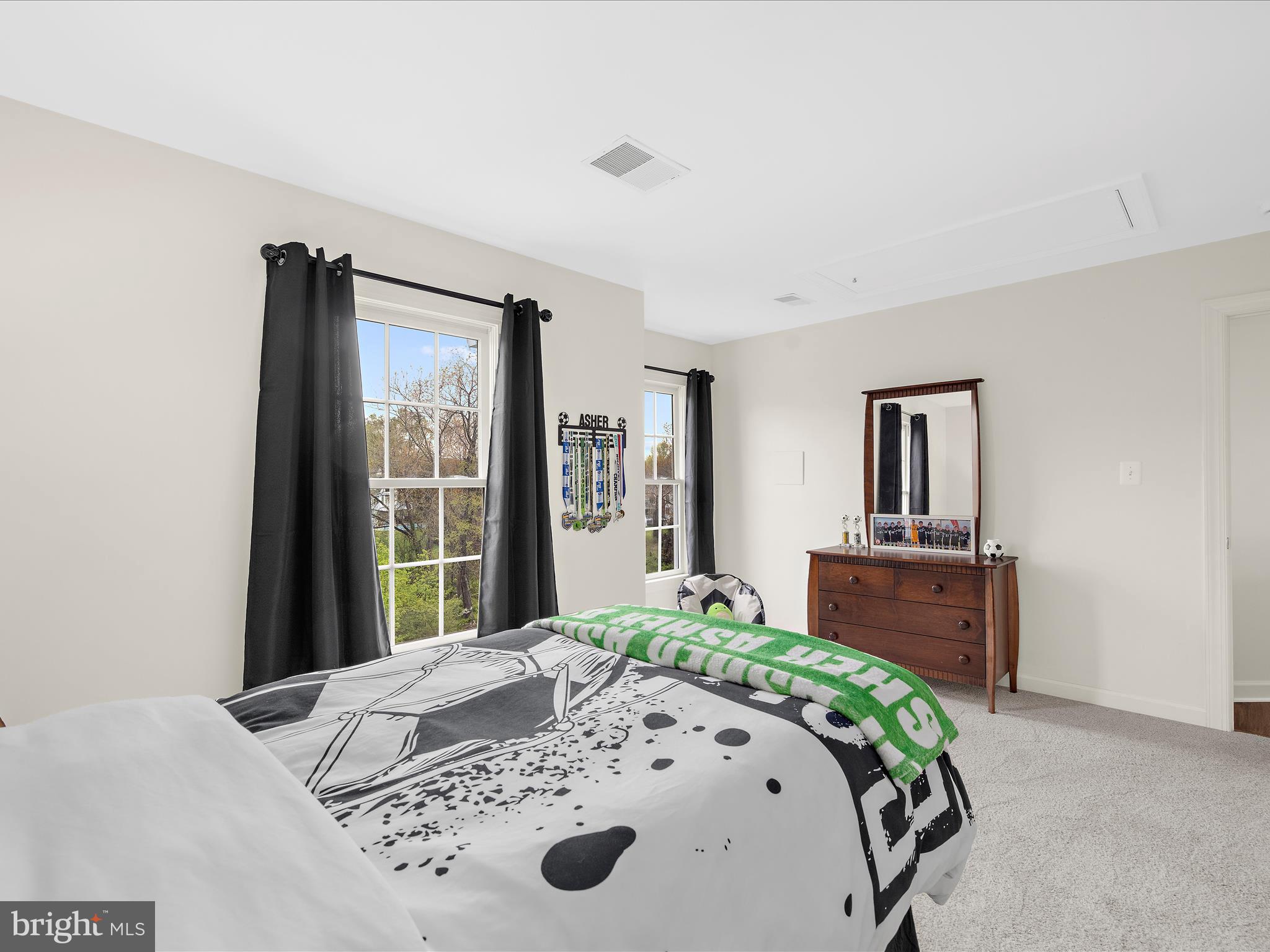 GROVEMONT - Residential