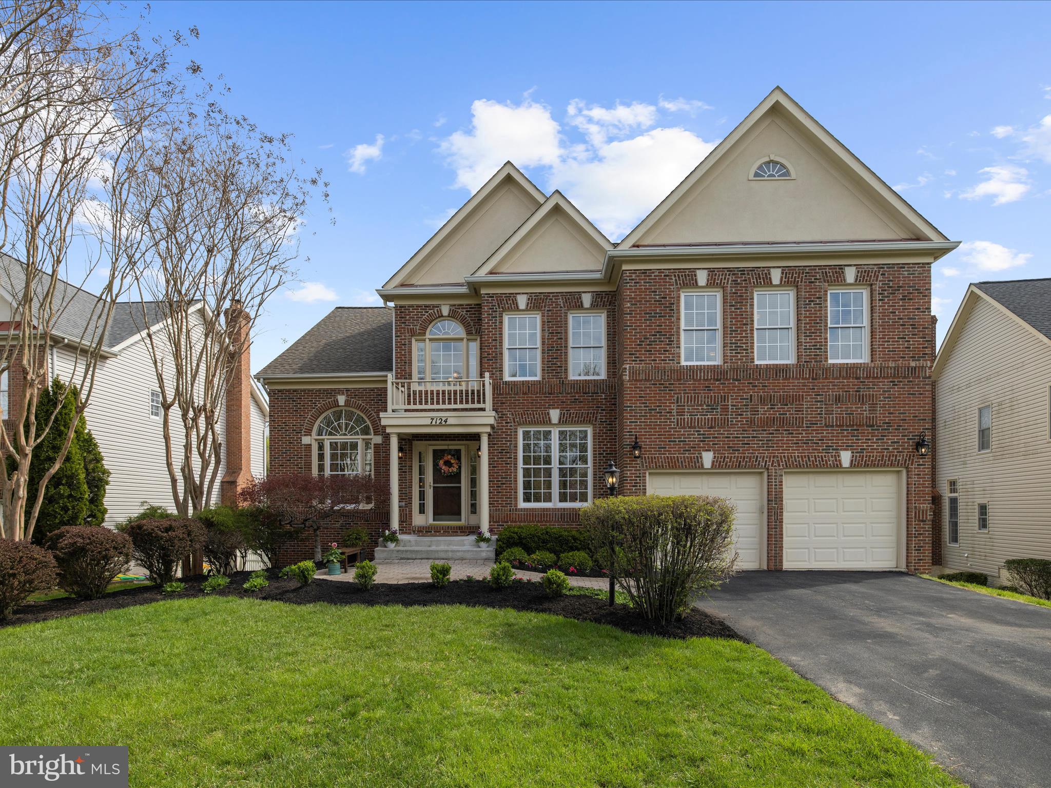 GROVEMONT - Residential