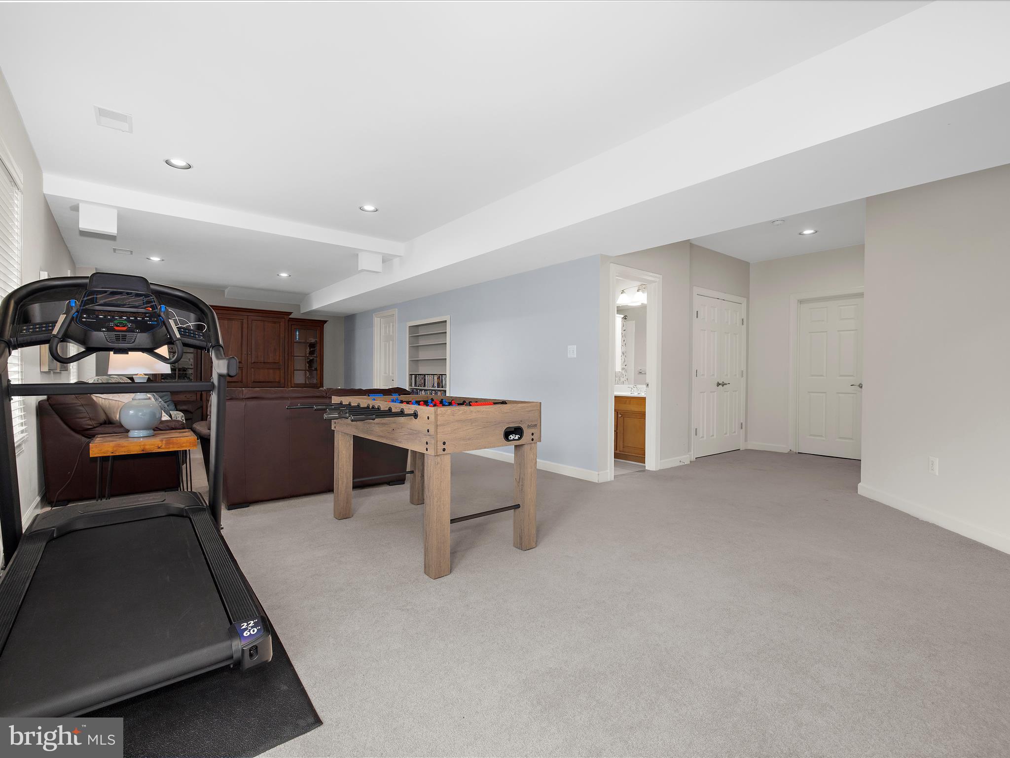 GROVEMONT - Residential